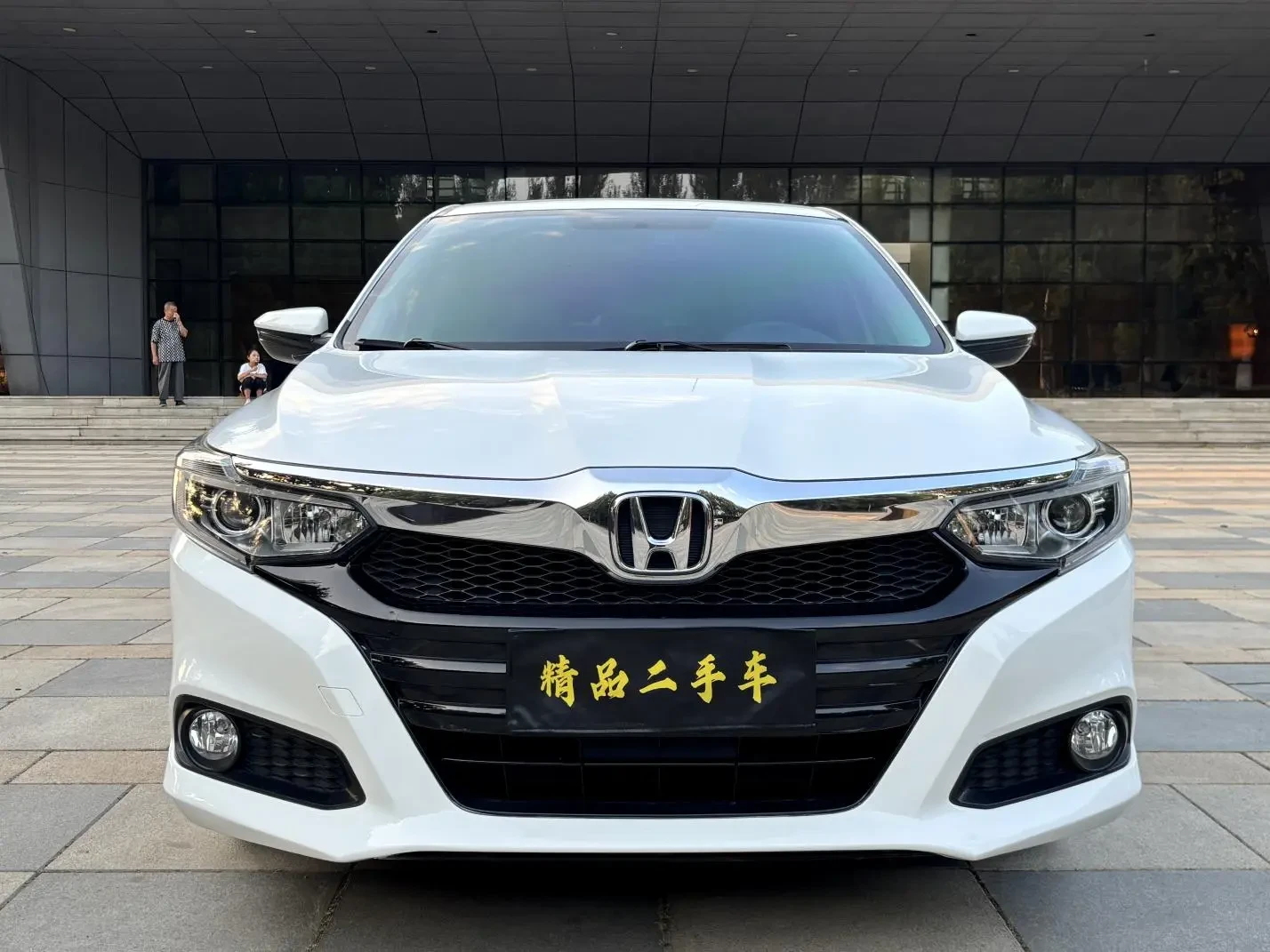 Main__Slider__Photo:undefined undefined 2019-1