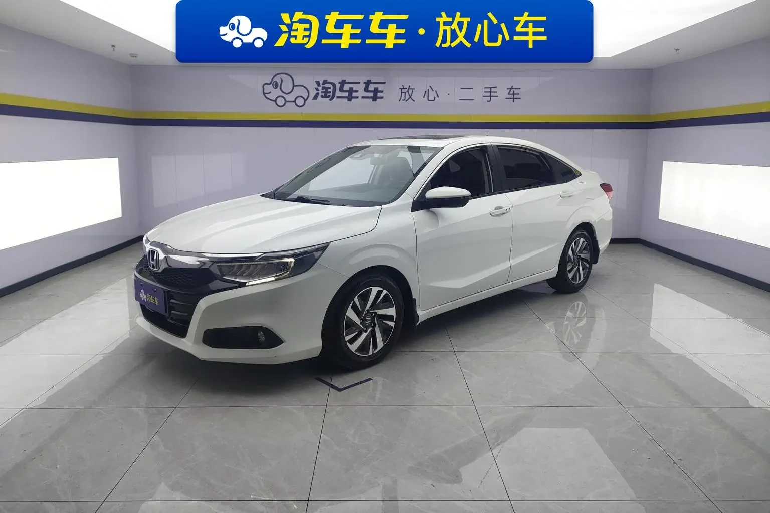 Main__Slider__Photo:undefined undefined 2019-0