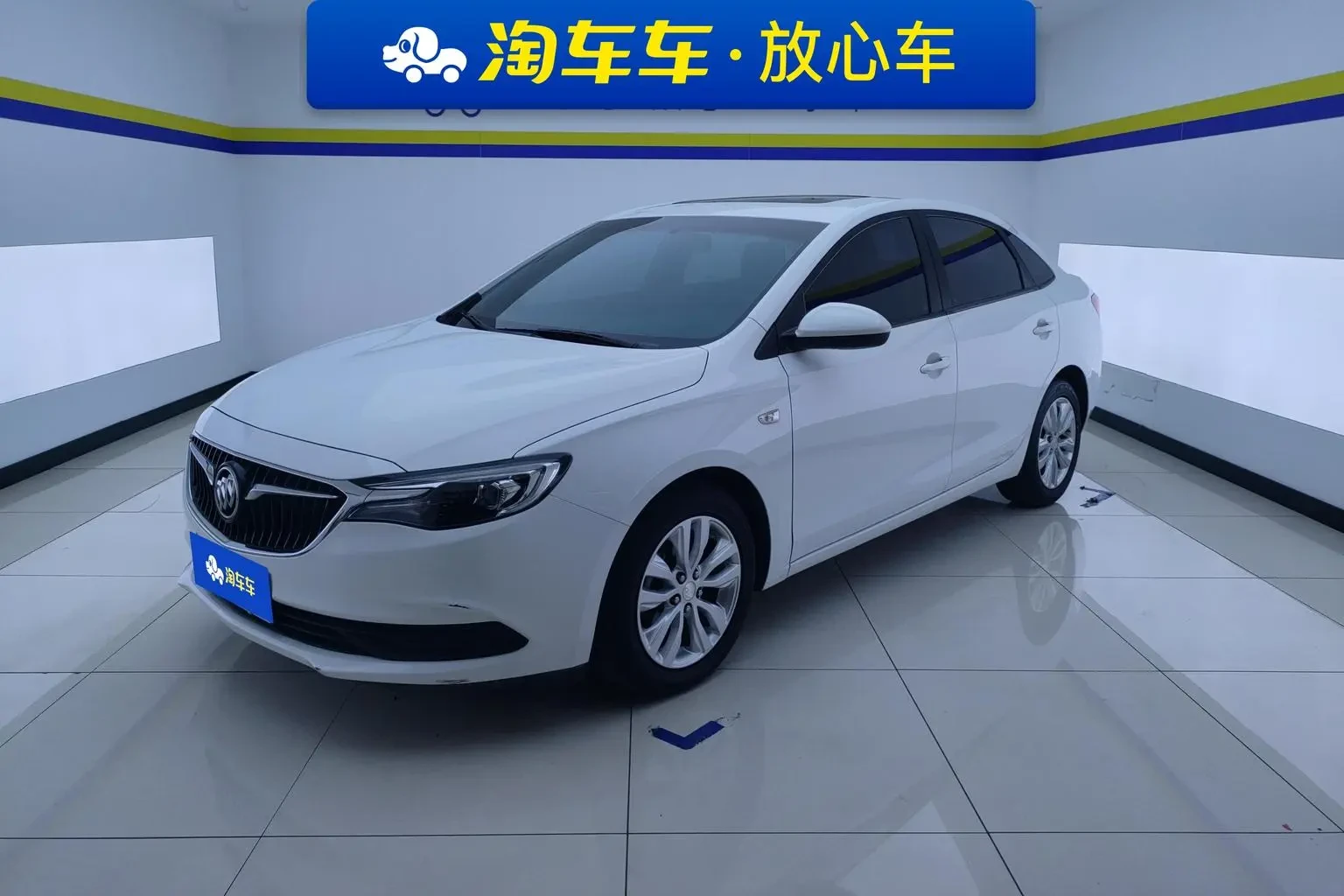 Main__Slider__Photo:undefined undefined 2021-0
