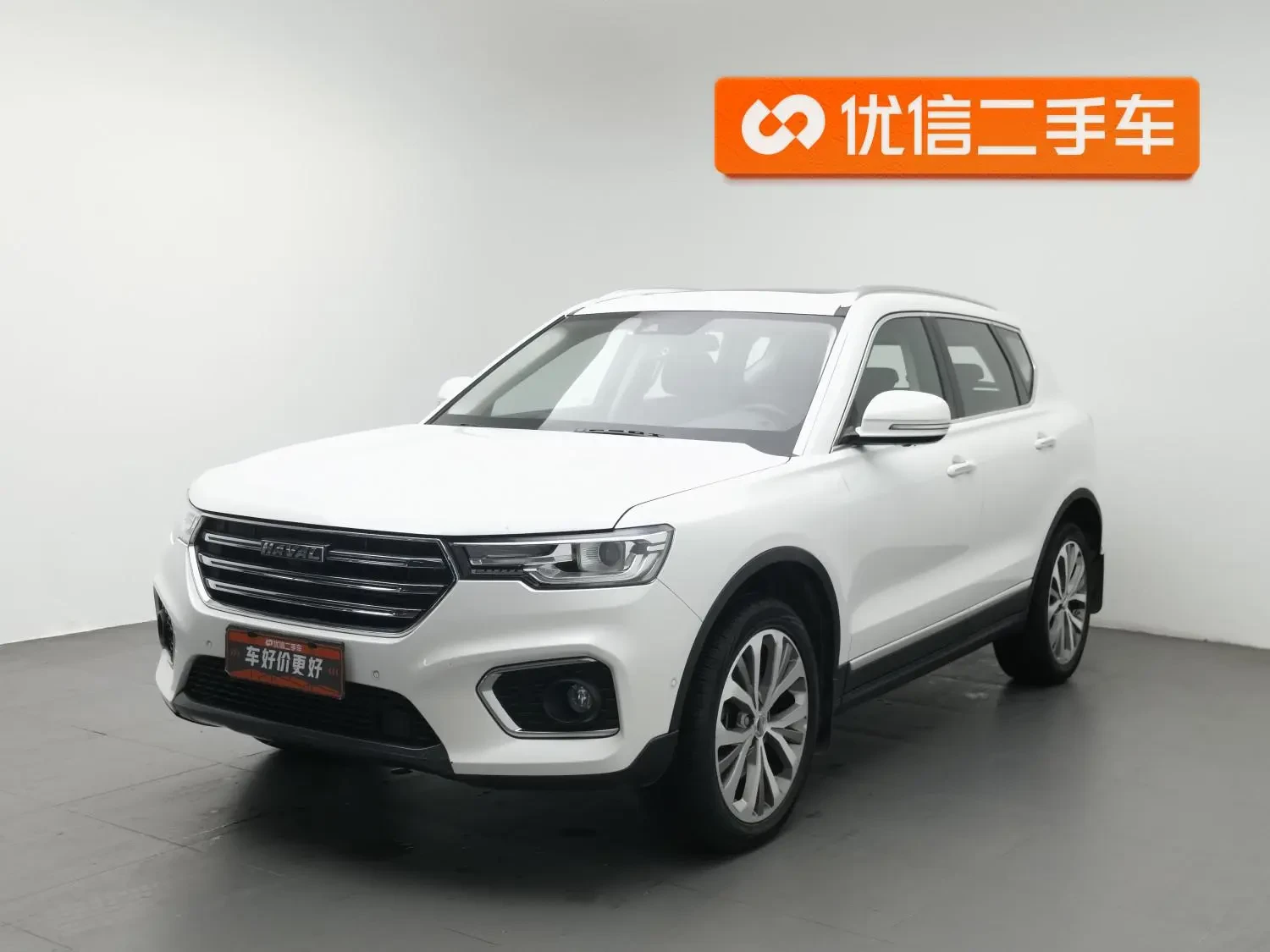 Main__Slider__Photo:undefined undefined 2019-0