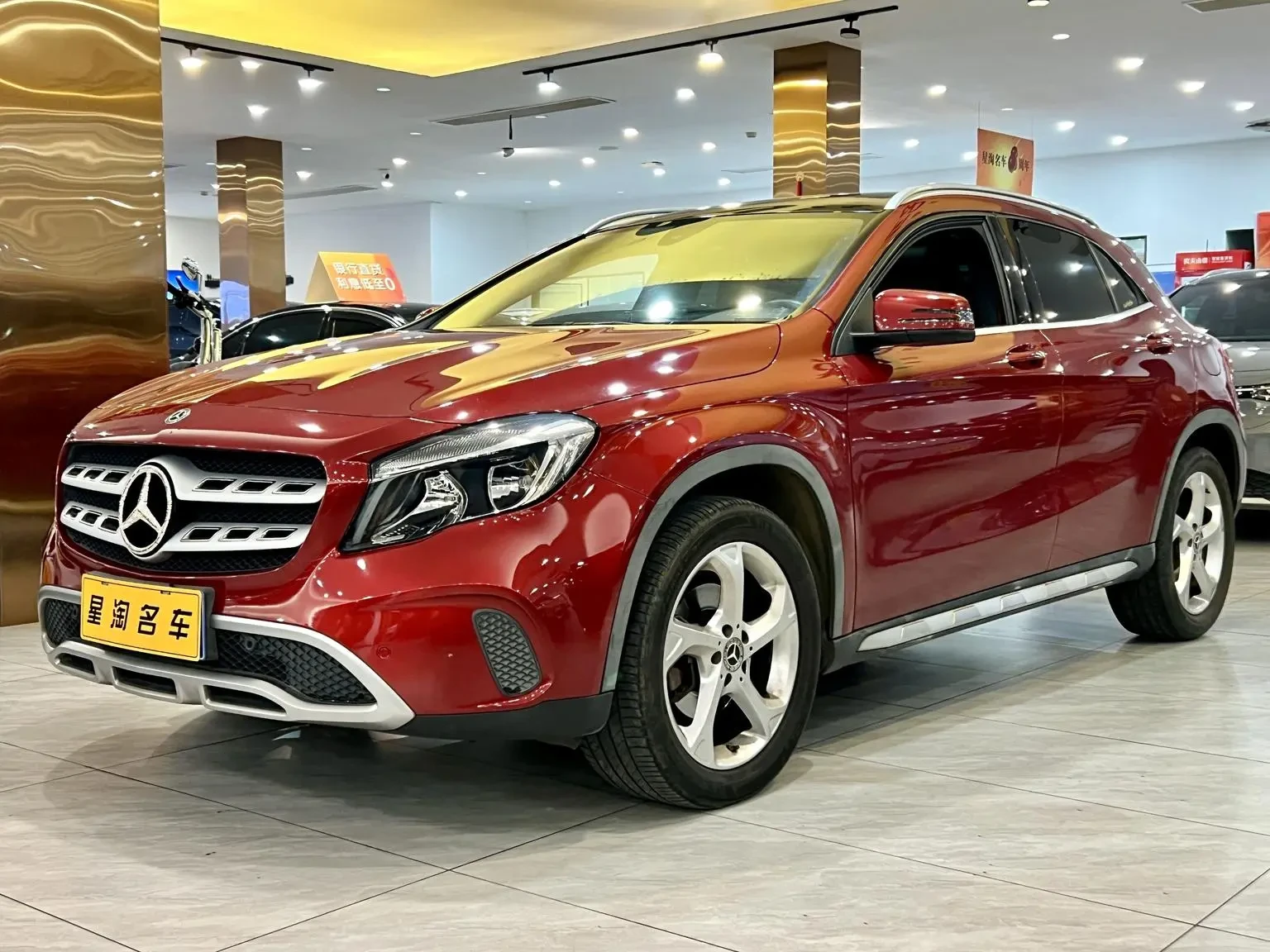 Main__Slider__Photo:undefined undefined 2019-0