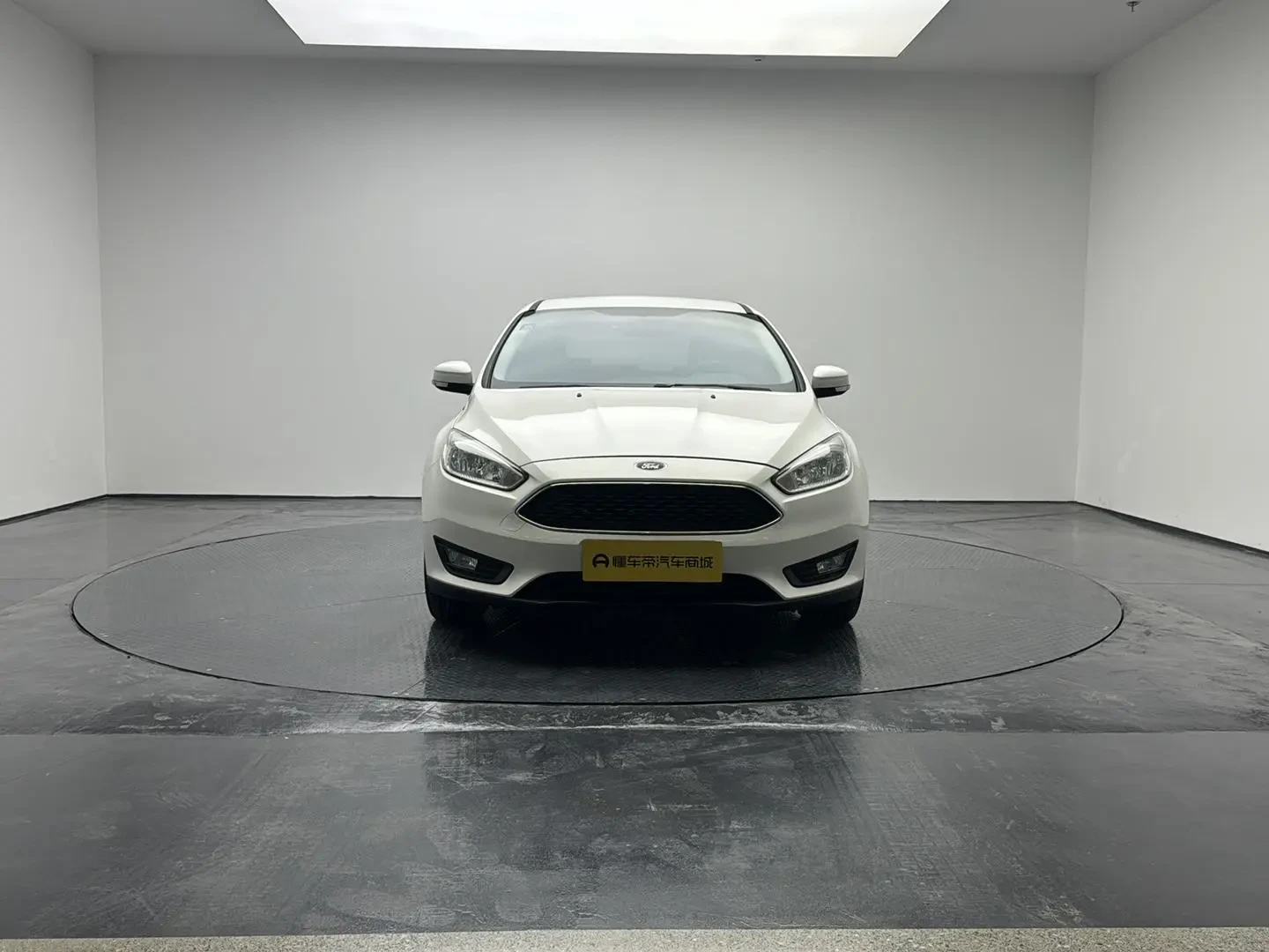 Main__Slider__Photo:undefined undefined 2015-1