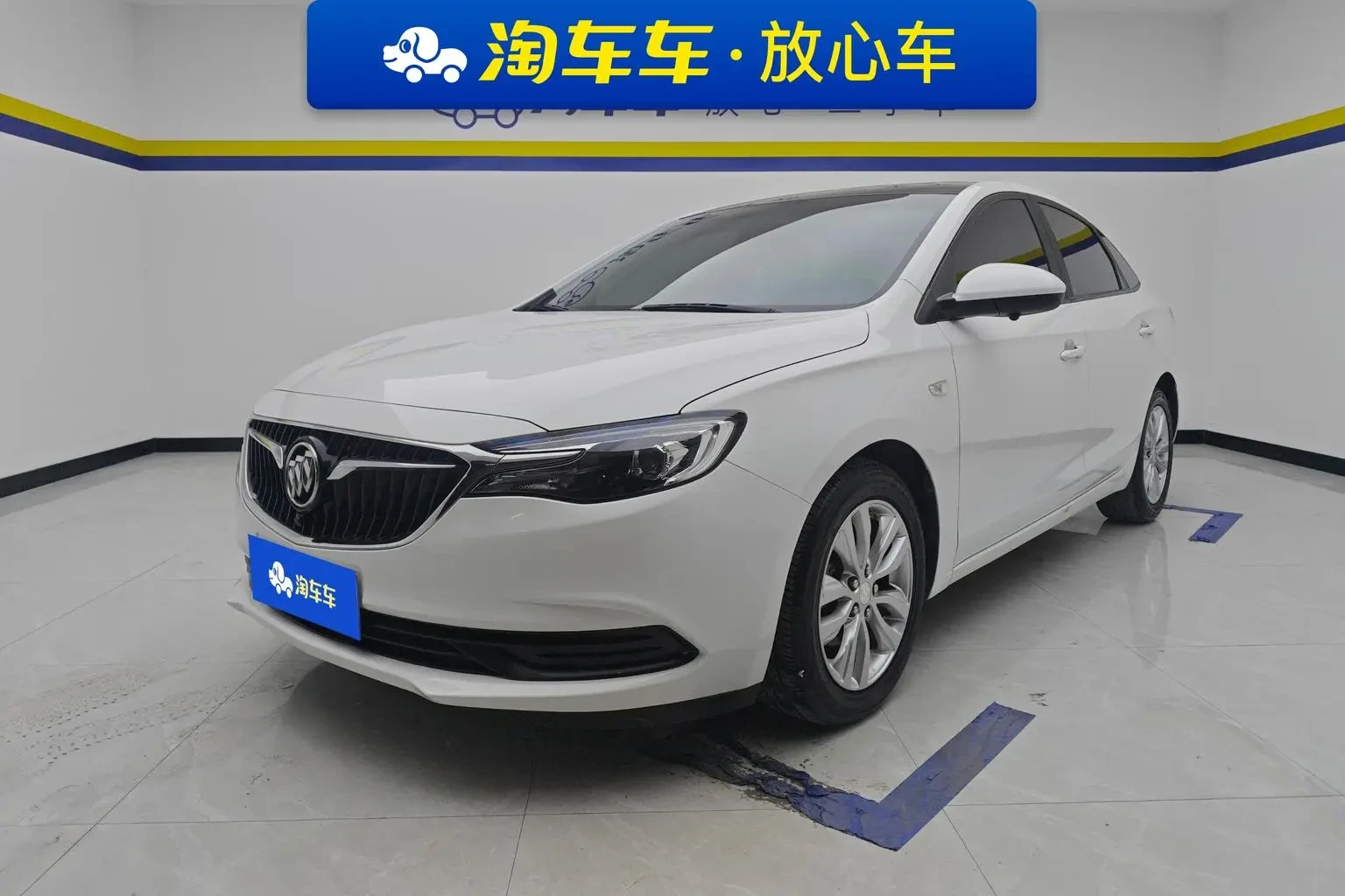 Main__Slider__Photo:undefined undefined 2021-0
