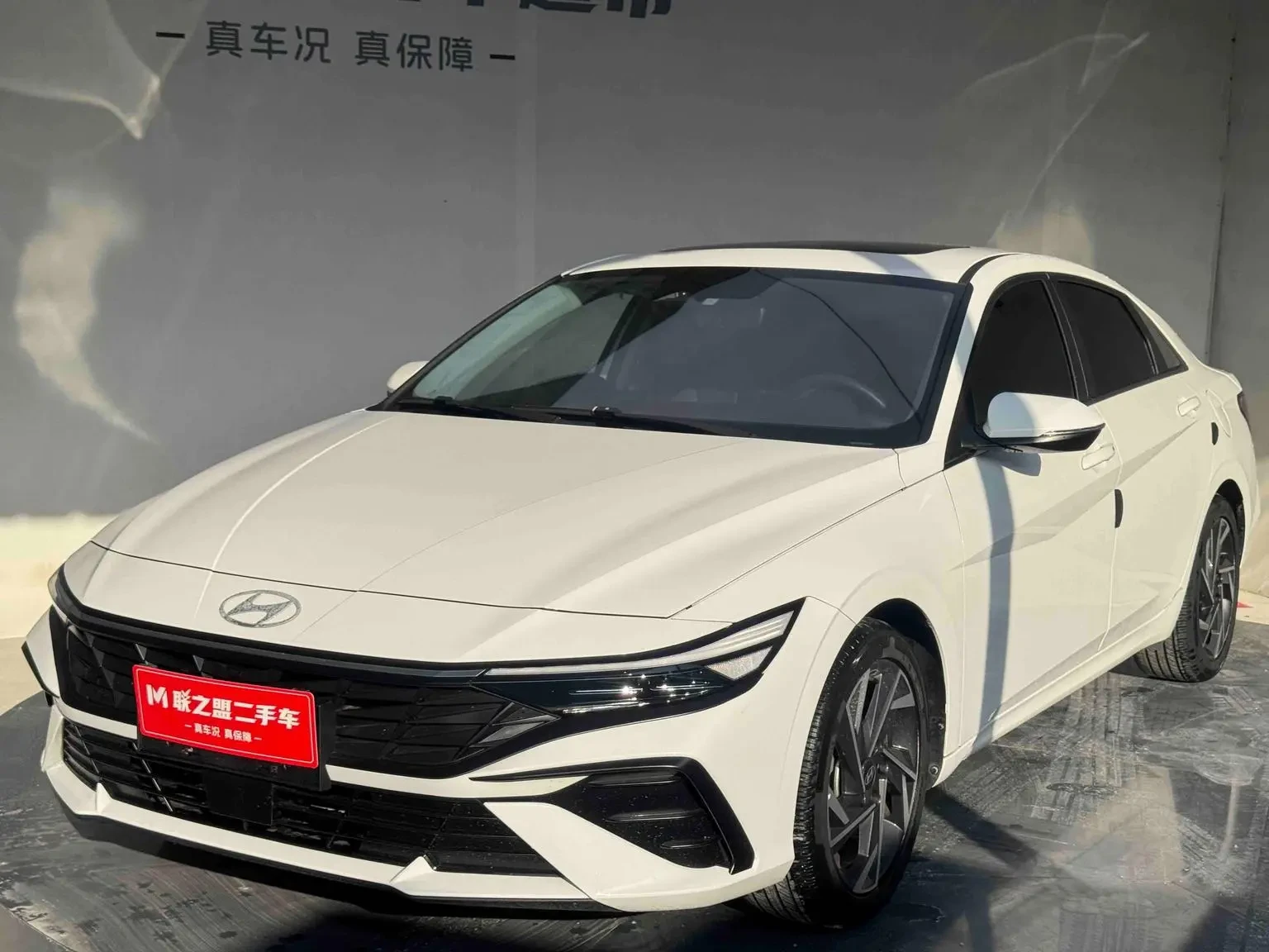 Main__Slider__Photo:undefined undefined 2023-0