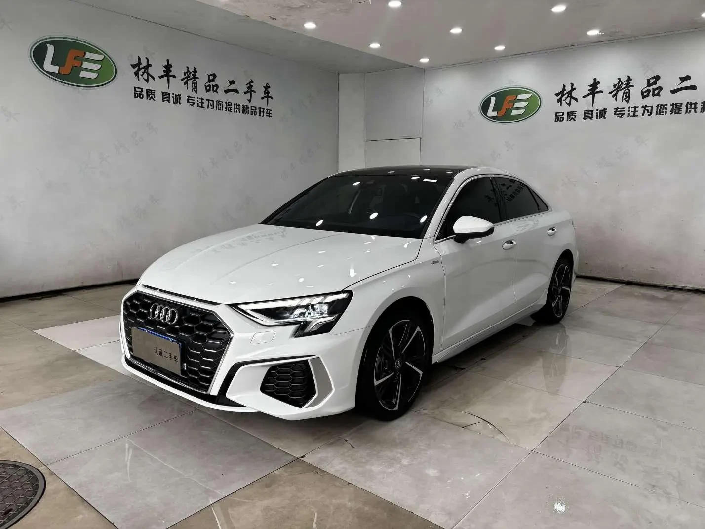Main__Slider__Photo:undefined undefined 2021-0