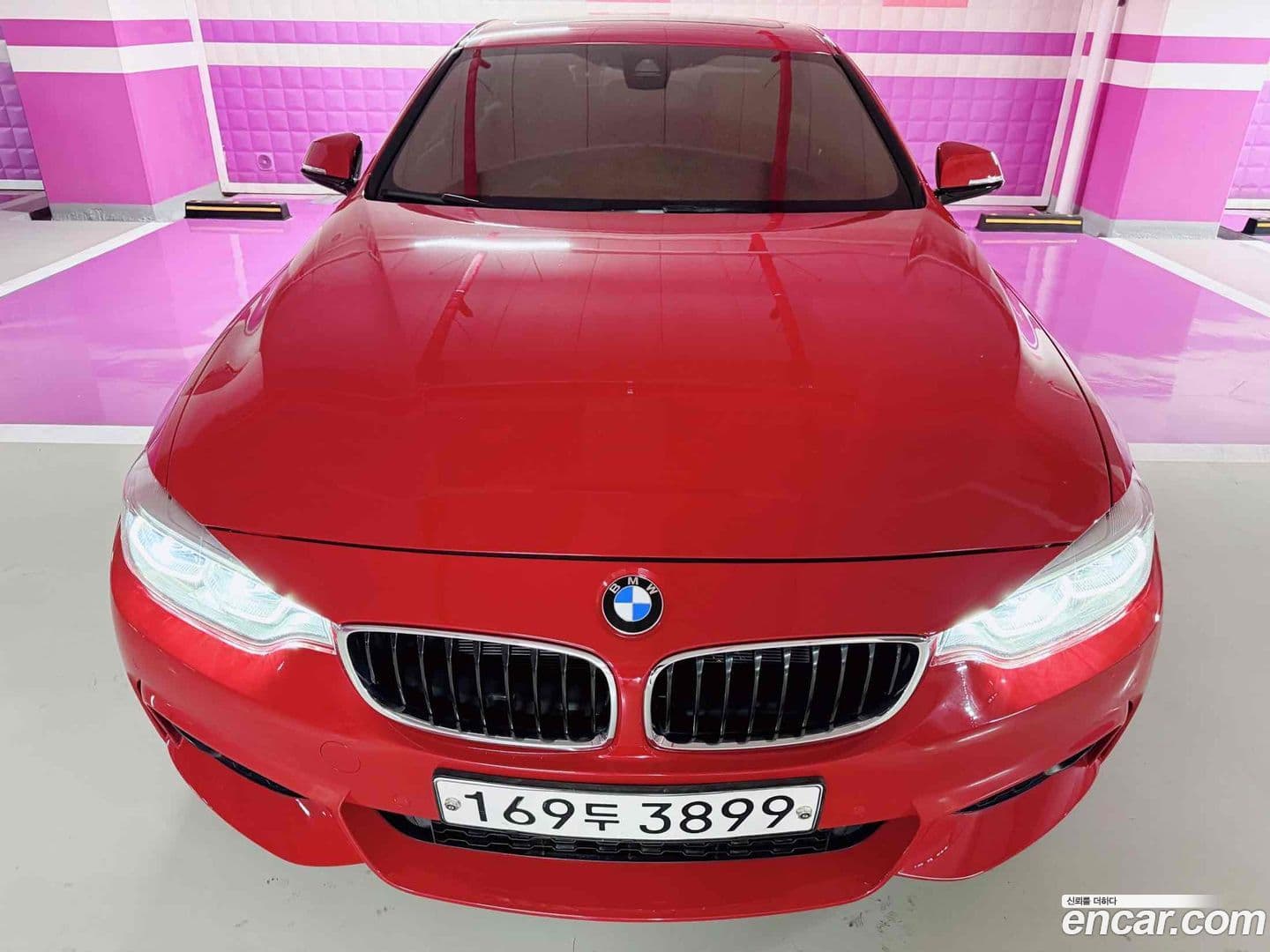 Main__Slider__Photo:4-Series BMW 2018.11-0