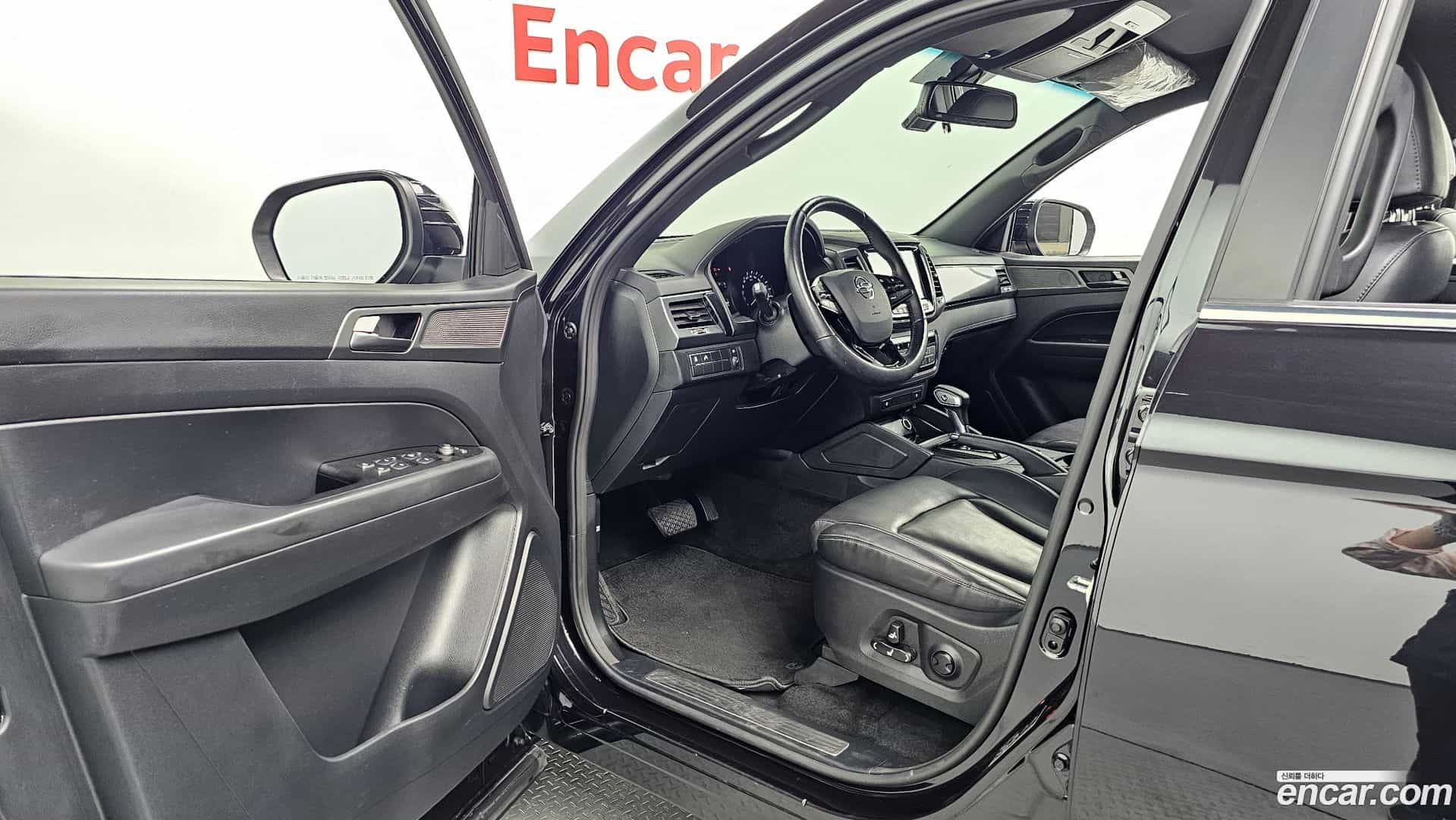 Rexton KG Mobility 2021.5-OPTION-015