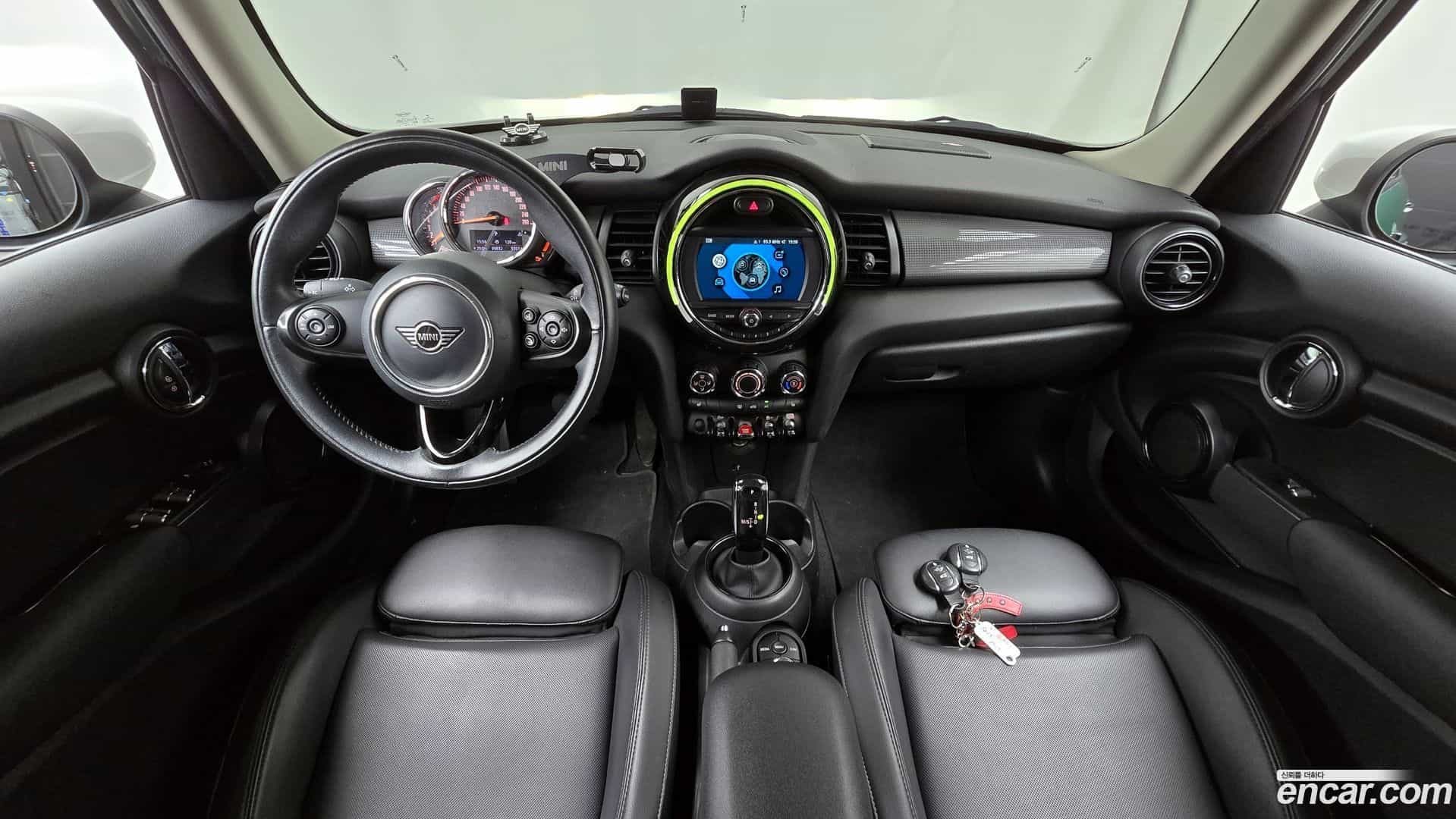 Cooper Mini 2020.3-INNER-007