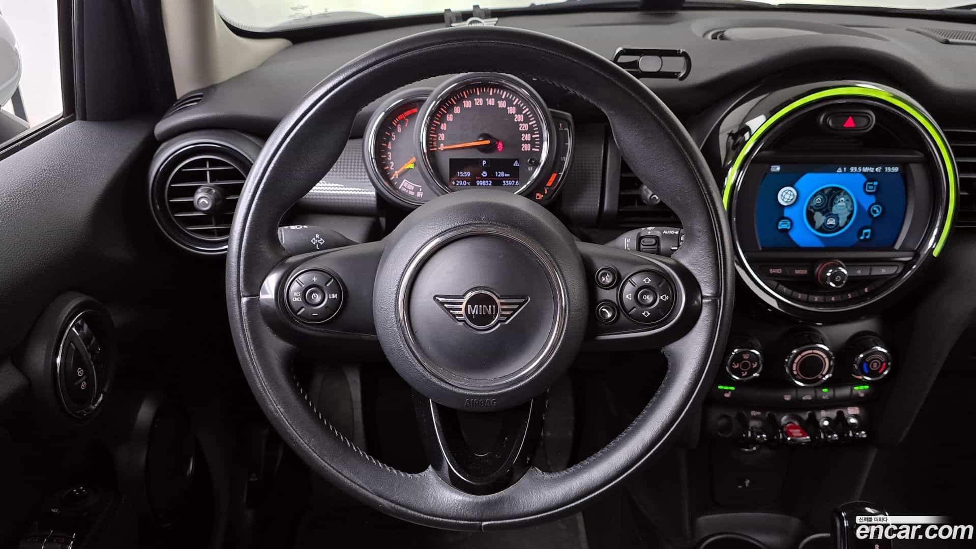 Cooper Mini 2020.3-OPTION-017