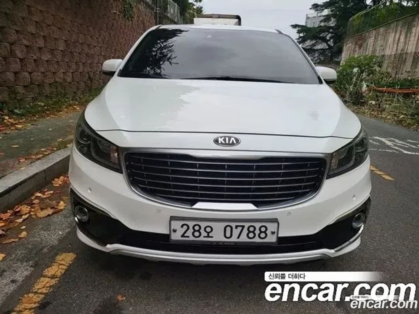 Main__Slider__Photo:Canival Kia 2016.3-0