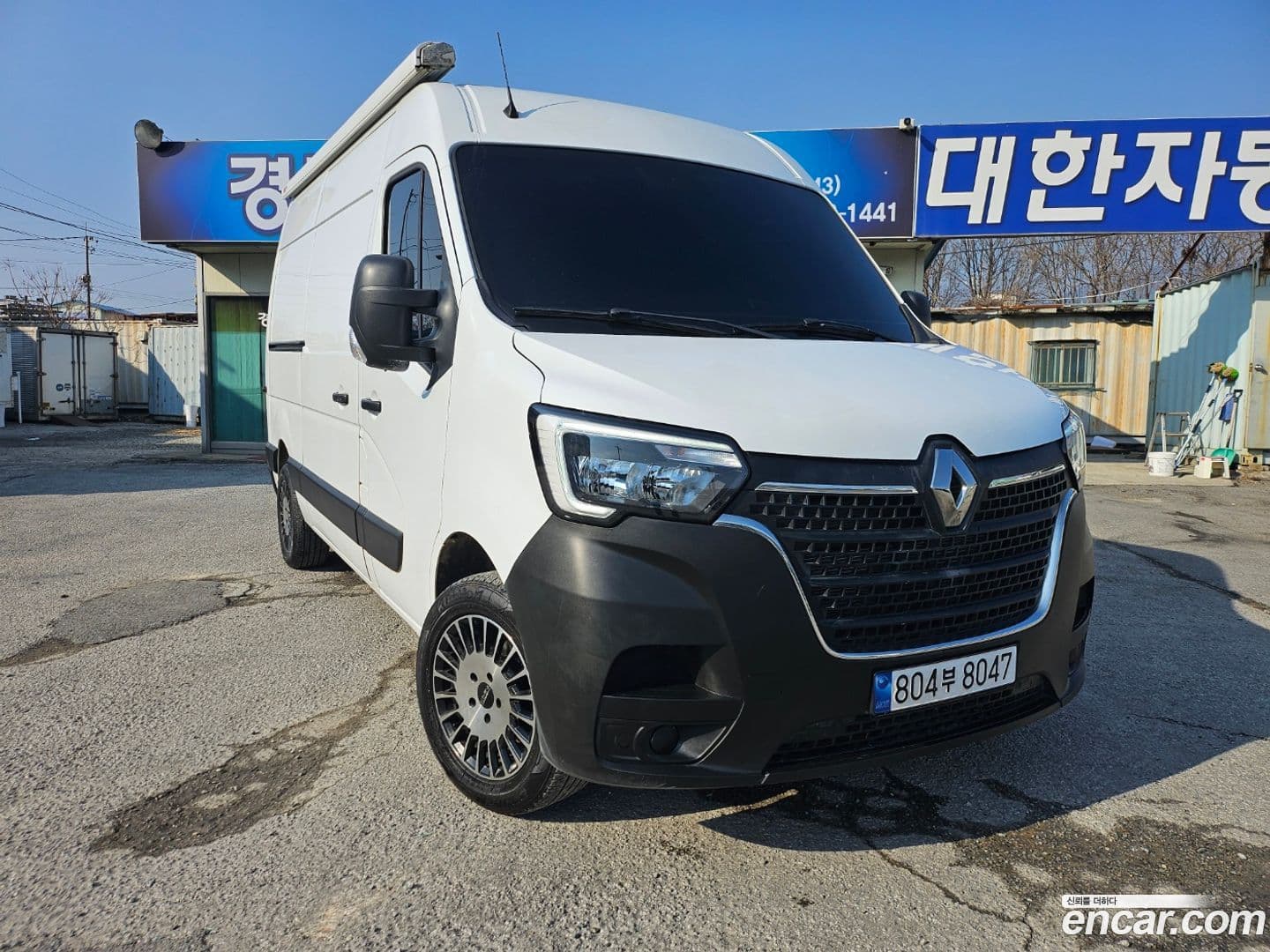 Main__Slider__Photo:Master Renault Korea 2020.6-0