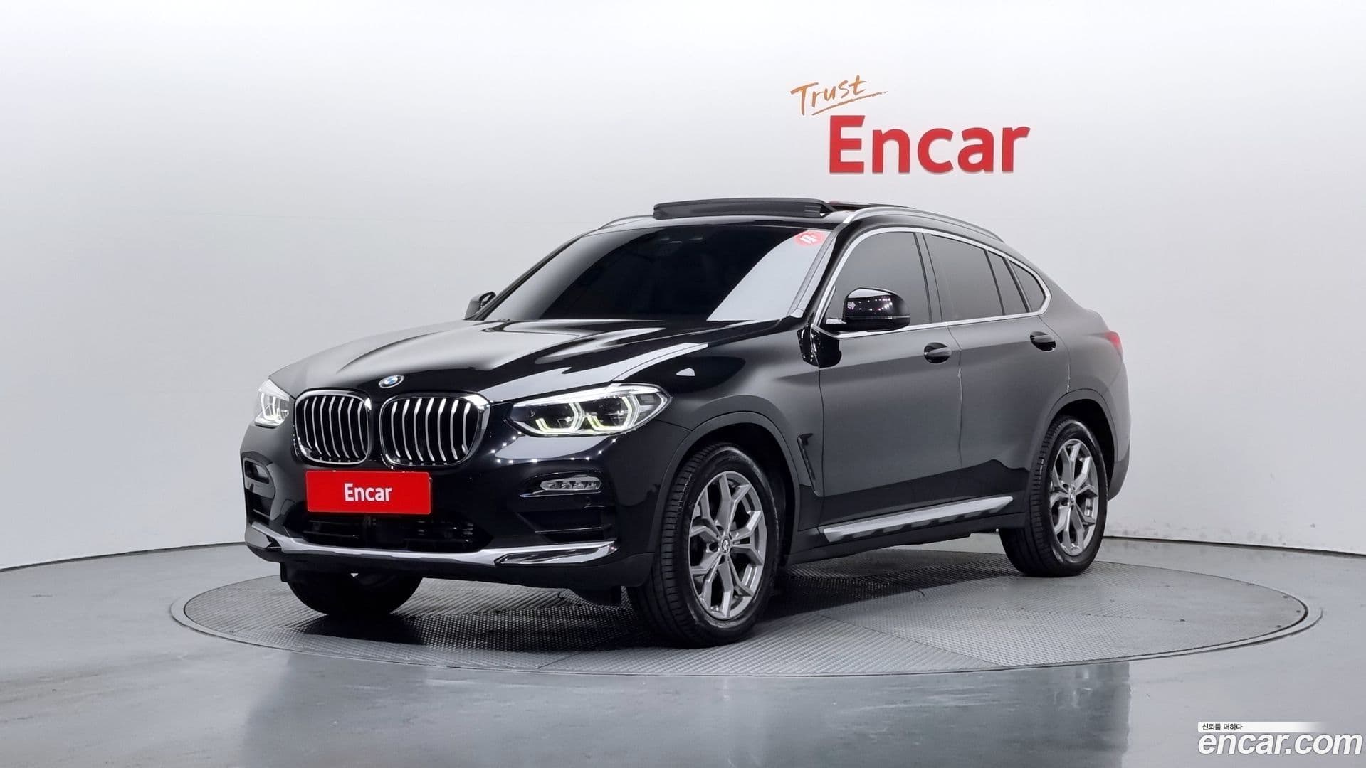 Main__Slider__Photo:X4 BMW 2019.4-0