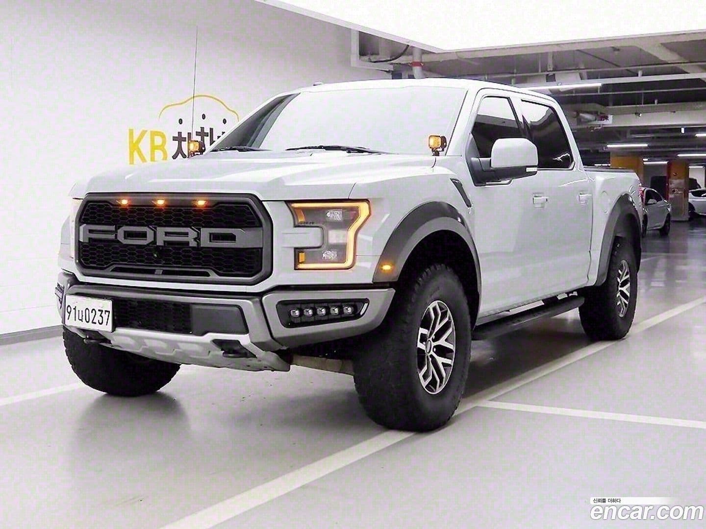 Main__Slider__Photo:F150 Ford 2017.11-0