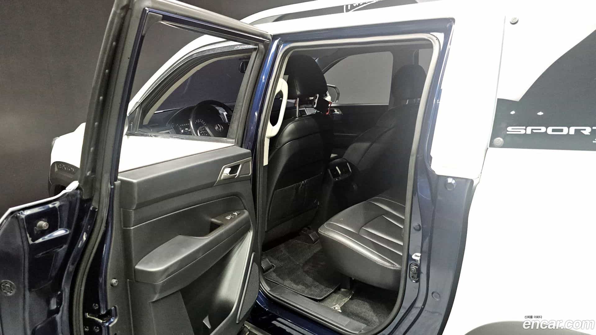 Rexton KG Mobility 2018.1-OPTION-016