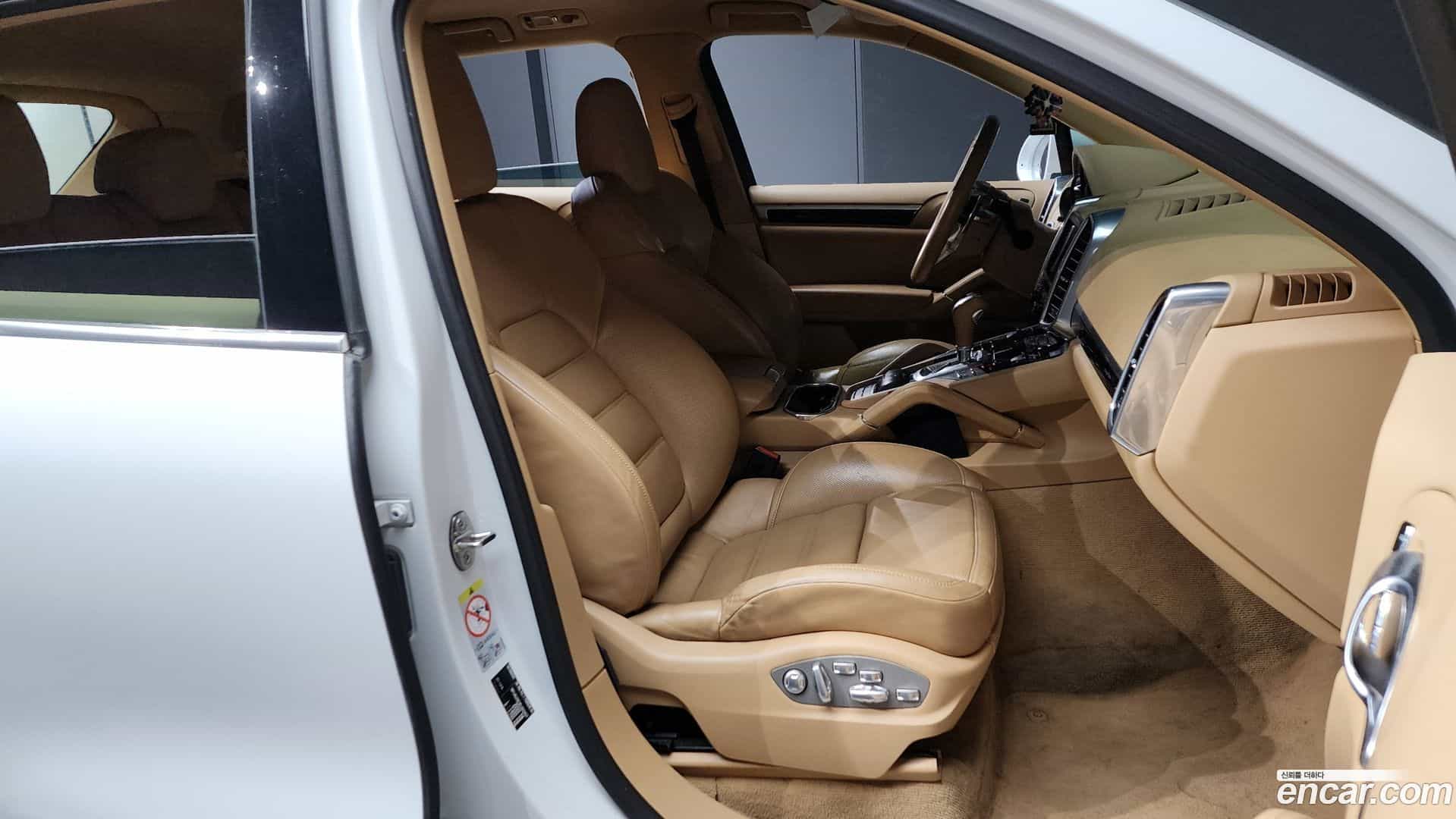 Cayenne Porsche 2015.4-OPTION-015