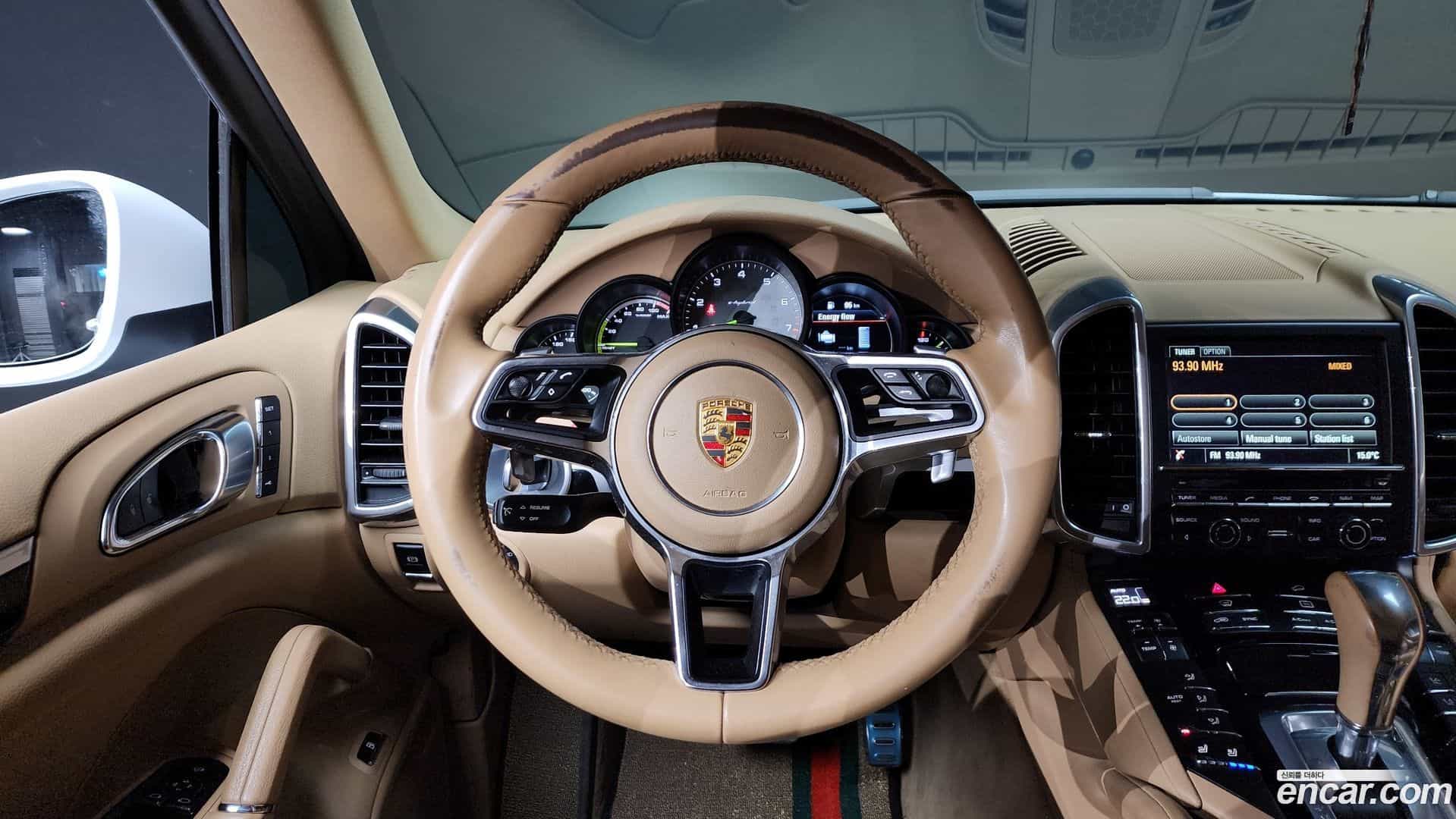 Cayenne Porsche 2015.4-OPTION-017