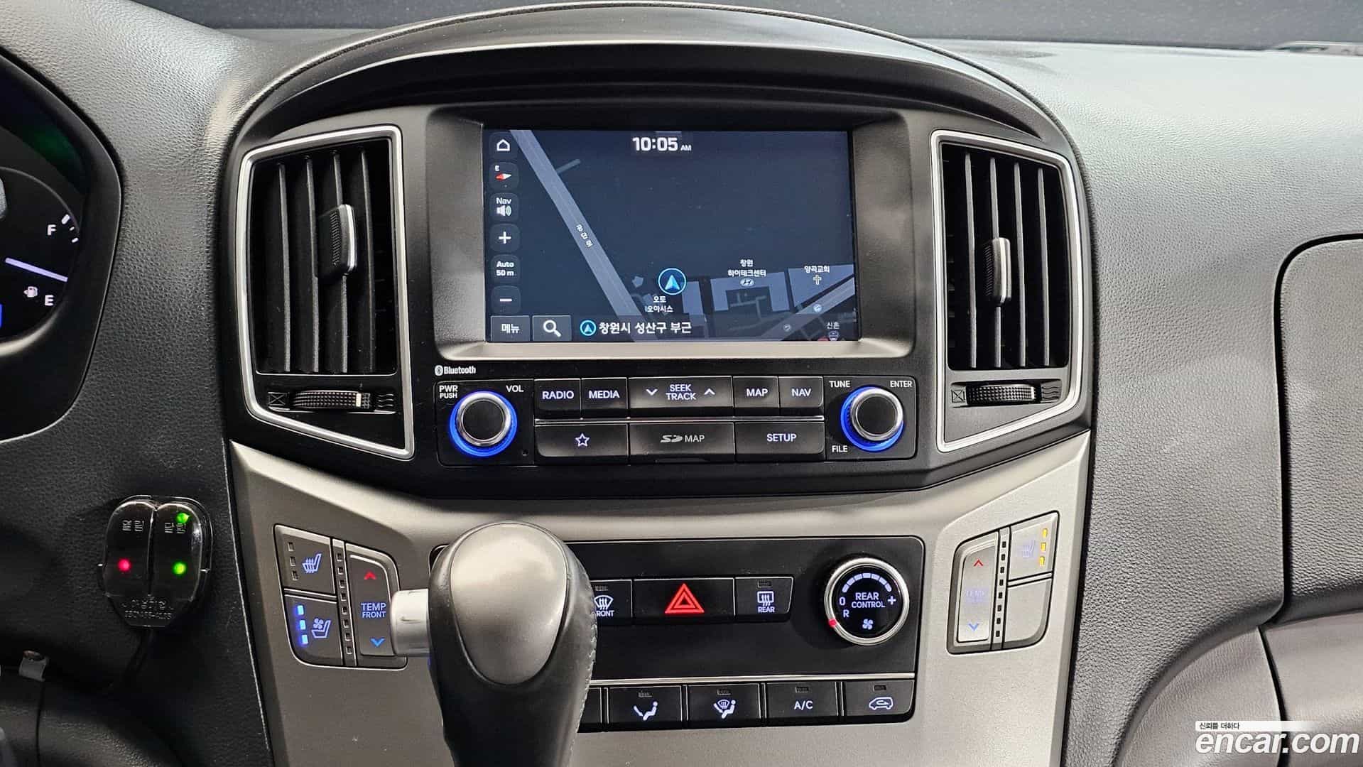 Starex Hyundai 2019.4-OPTION-019