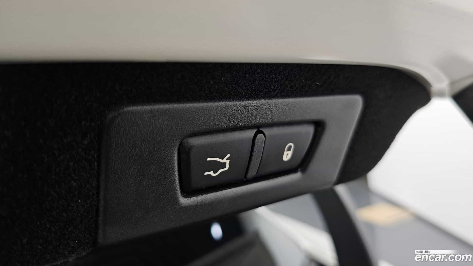 Ghibli Maserati 2015.9-OPTION-021