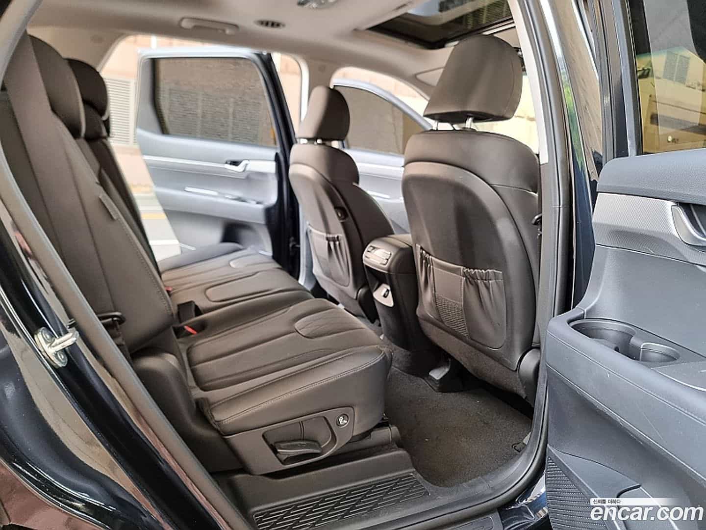 Palisade Hyundai 2021.9-INNER-009