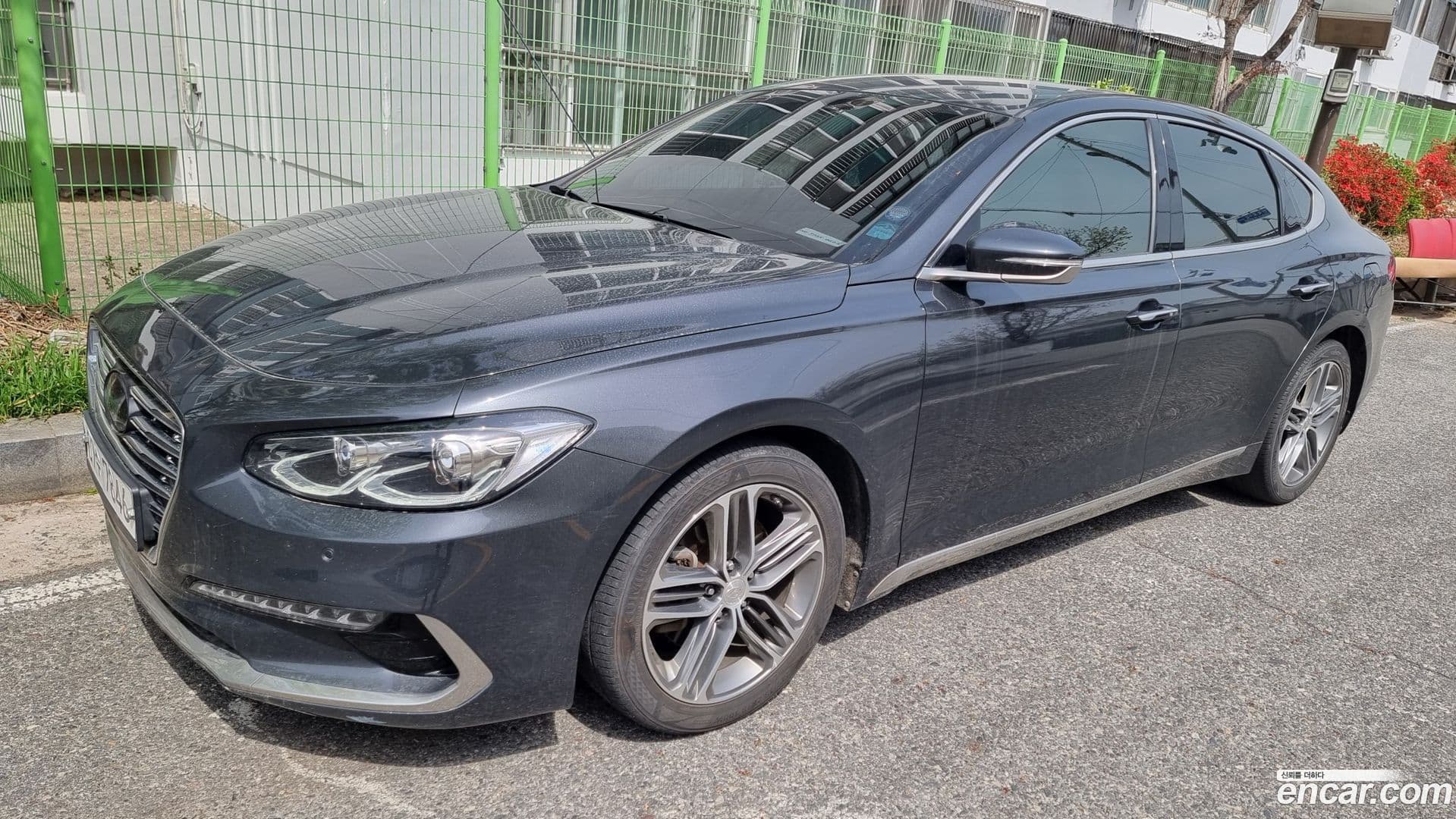 Main__Slider__Photo:Grandeur Hyundai 2019.0-0