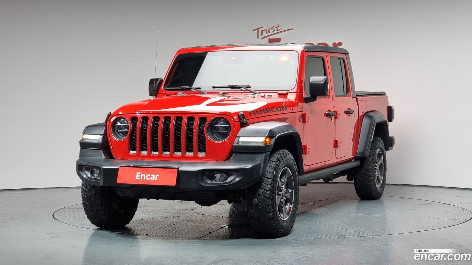 Main__Slider__Photo:Gladiator Jeep 2021.11-0