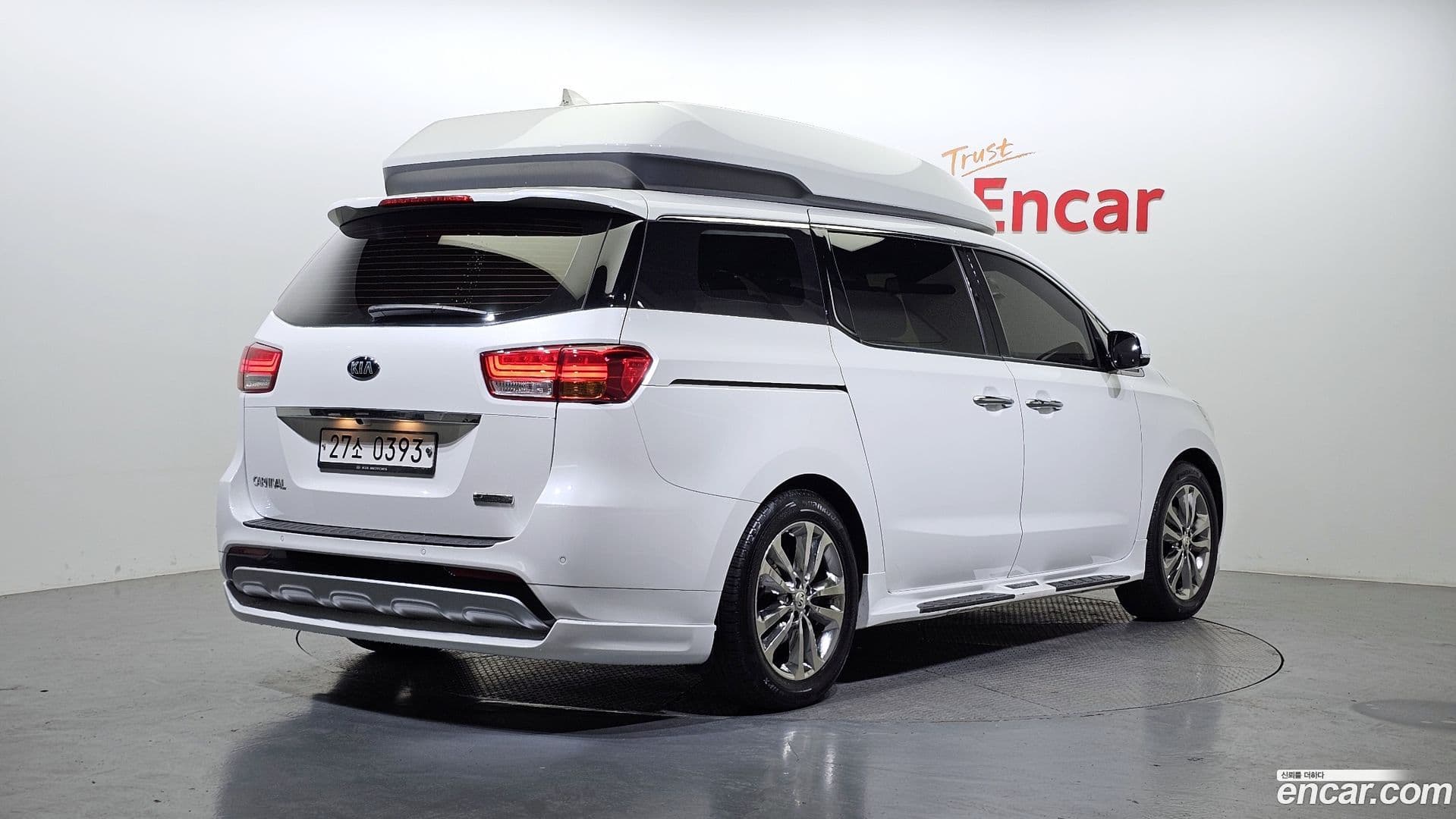 Main__Slider__Photo:Canival Kia 2016.4-0
