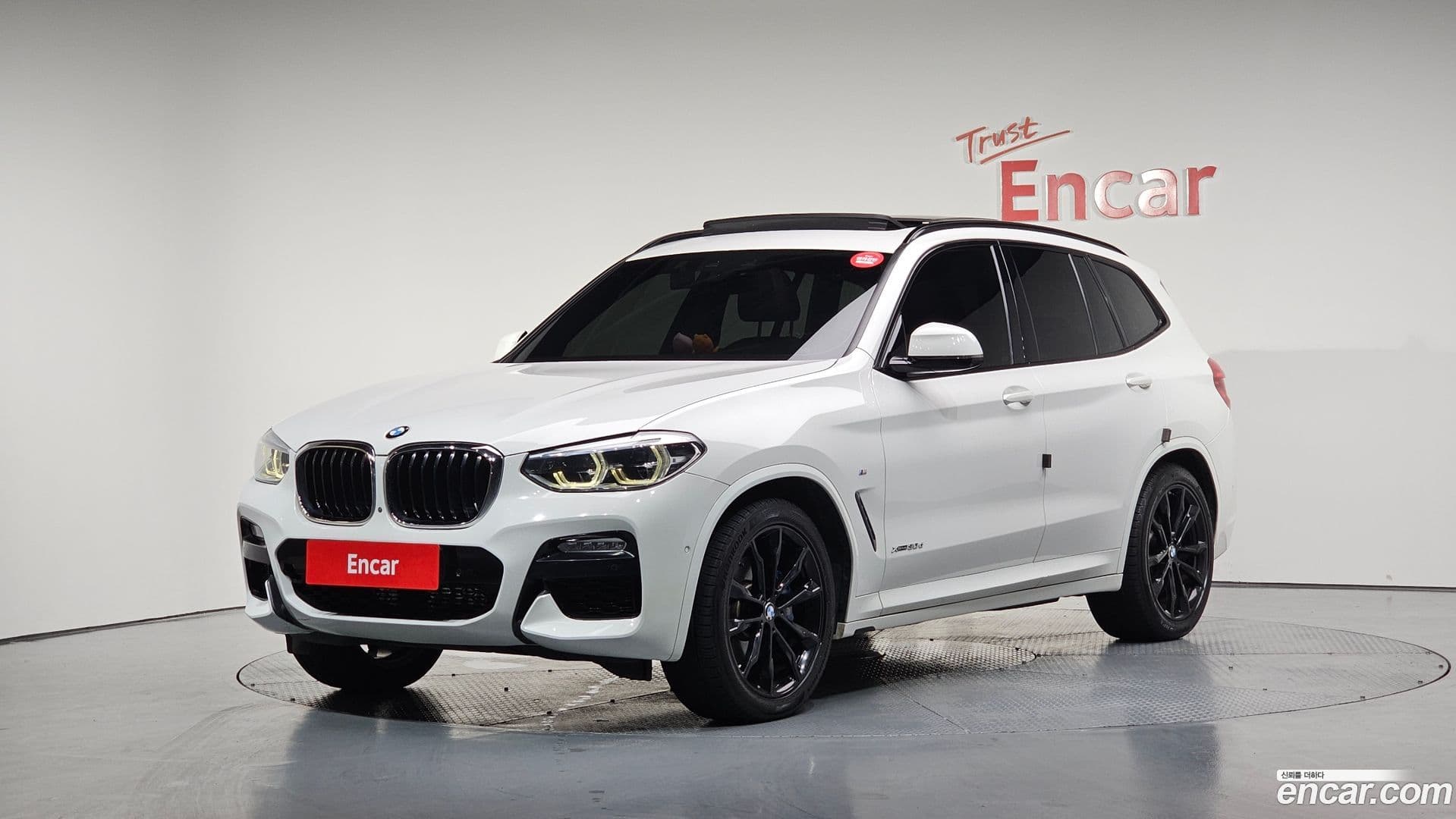 Main__Slider__Photo:X3 BMW 2017.10-0