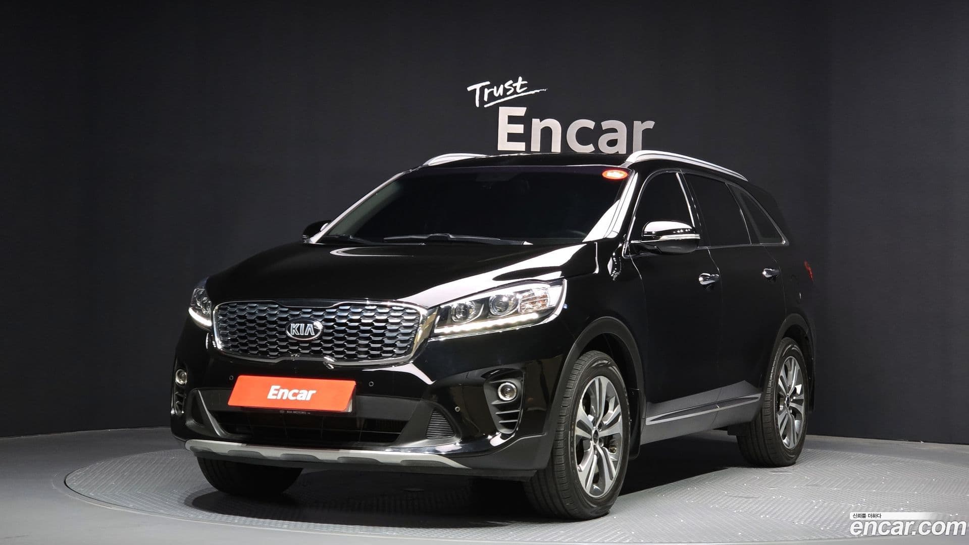 Main__Slider__Photo:Sorento Kia 2018.1-0