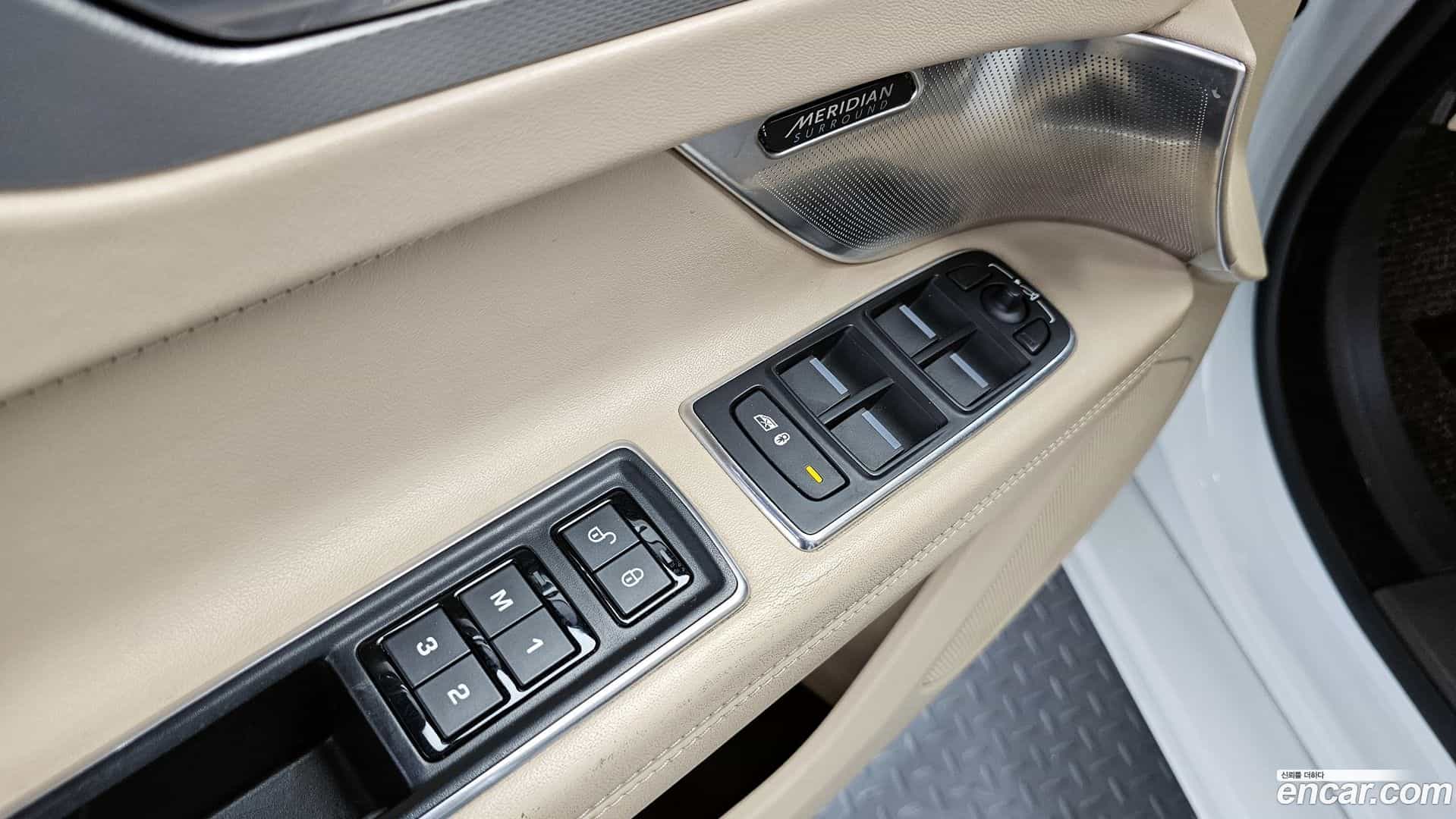 XF Jaguar 2016.6-OPTION-023