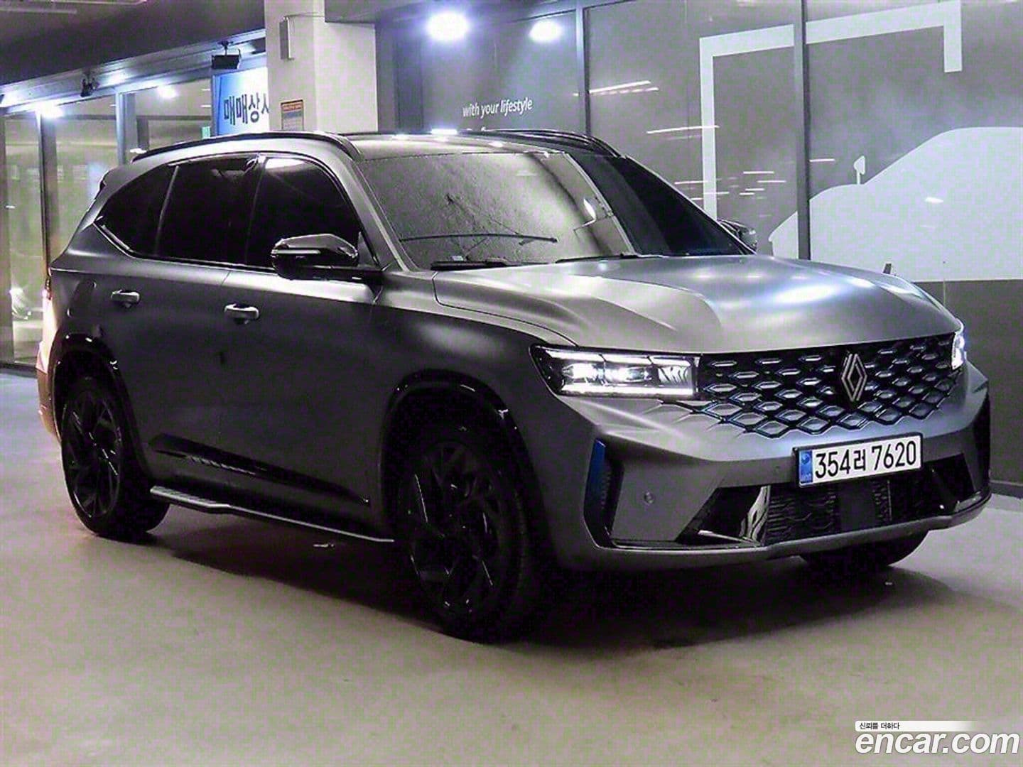 Main__Slider__Photo:Grand Koleos Renault Korea 2025.2-0