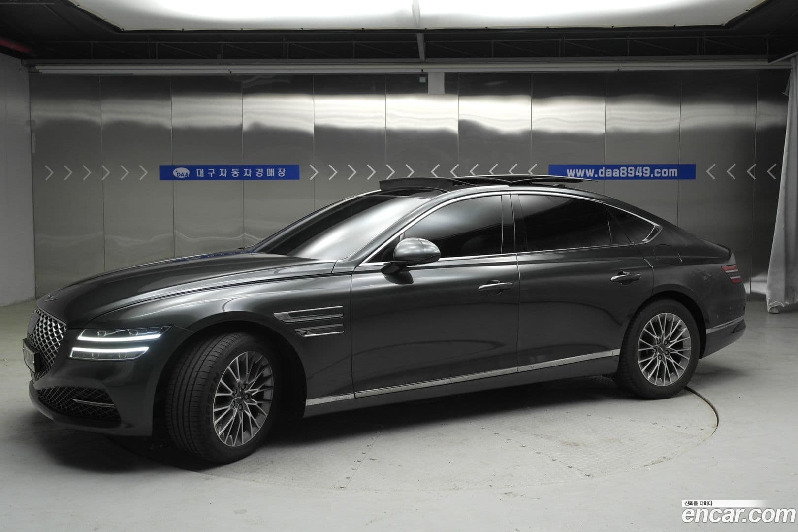 Main__Slider__Photo:G80 Genesis 2020.11-0
