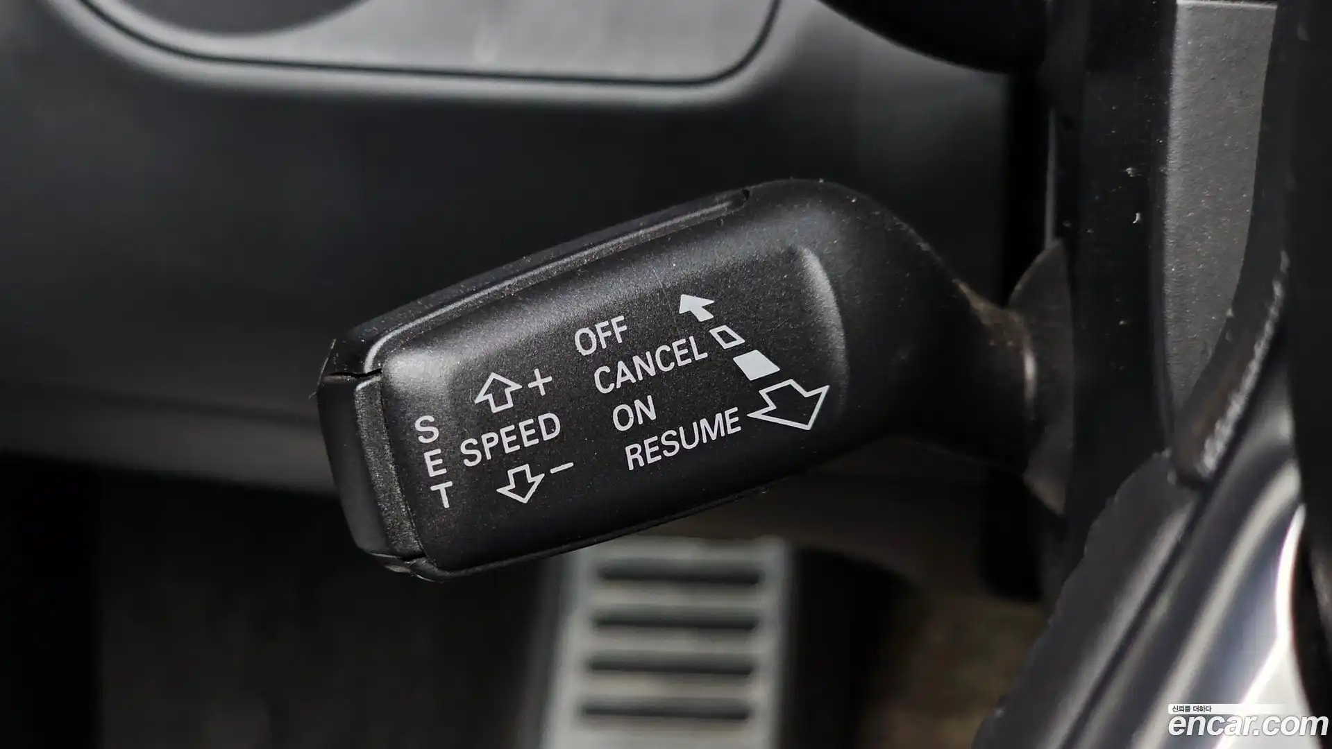 R8 Audi 2012.8-OPTION-022