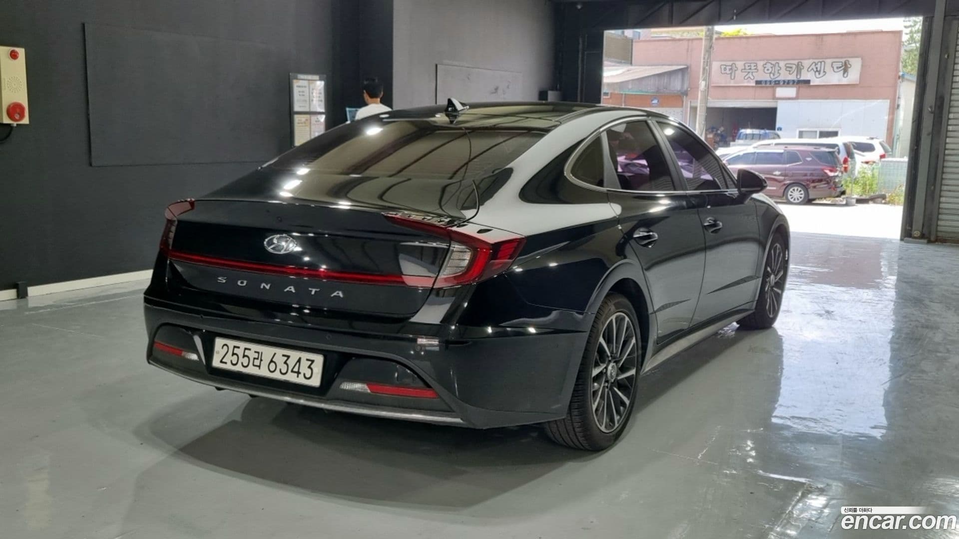 Main__Slider__Photo:Sonata Hyundai 2020.8-0
