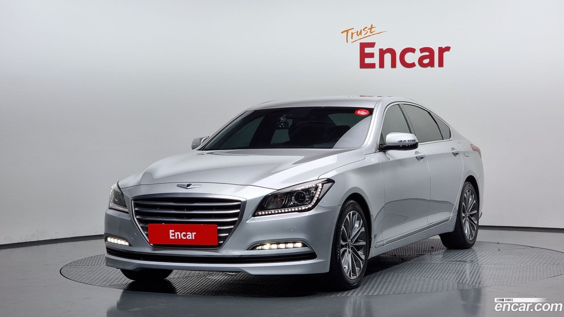 Main__Slider__Photo:Genesis Hyundai 2014.1-0