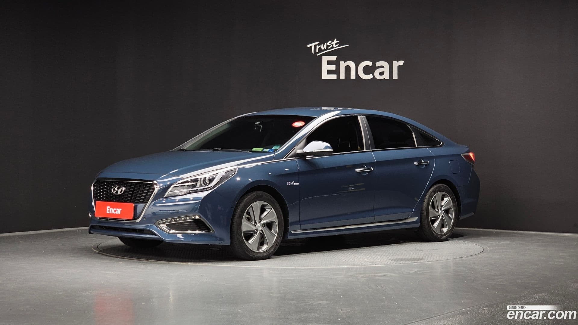 Main__Slider__Photo:Sonata Hyundai 2015.6-0