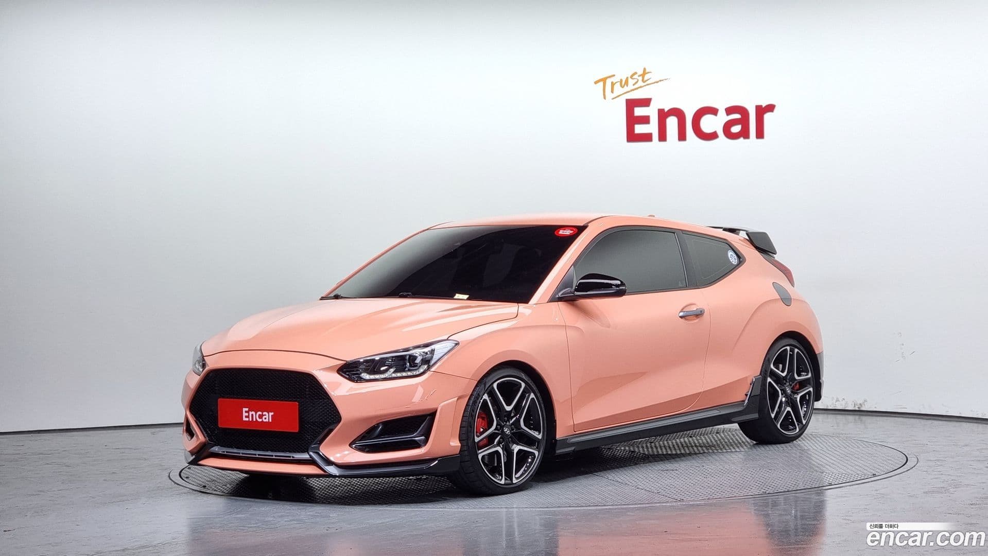 Main__Slider__Photo:Veloster Hyundai 2022.5-0