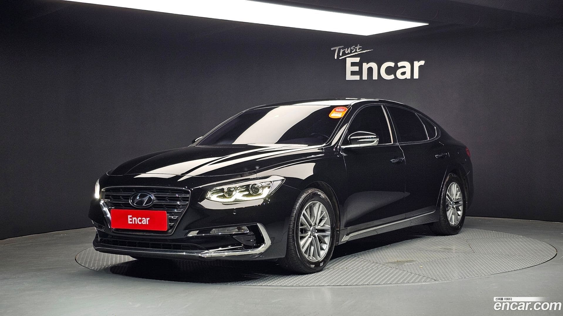 Main__Slider__Photo:Grandeur Hyundai 2019.7-0