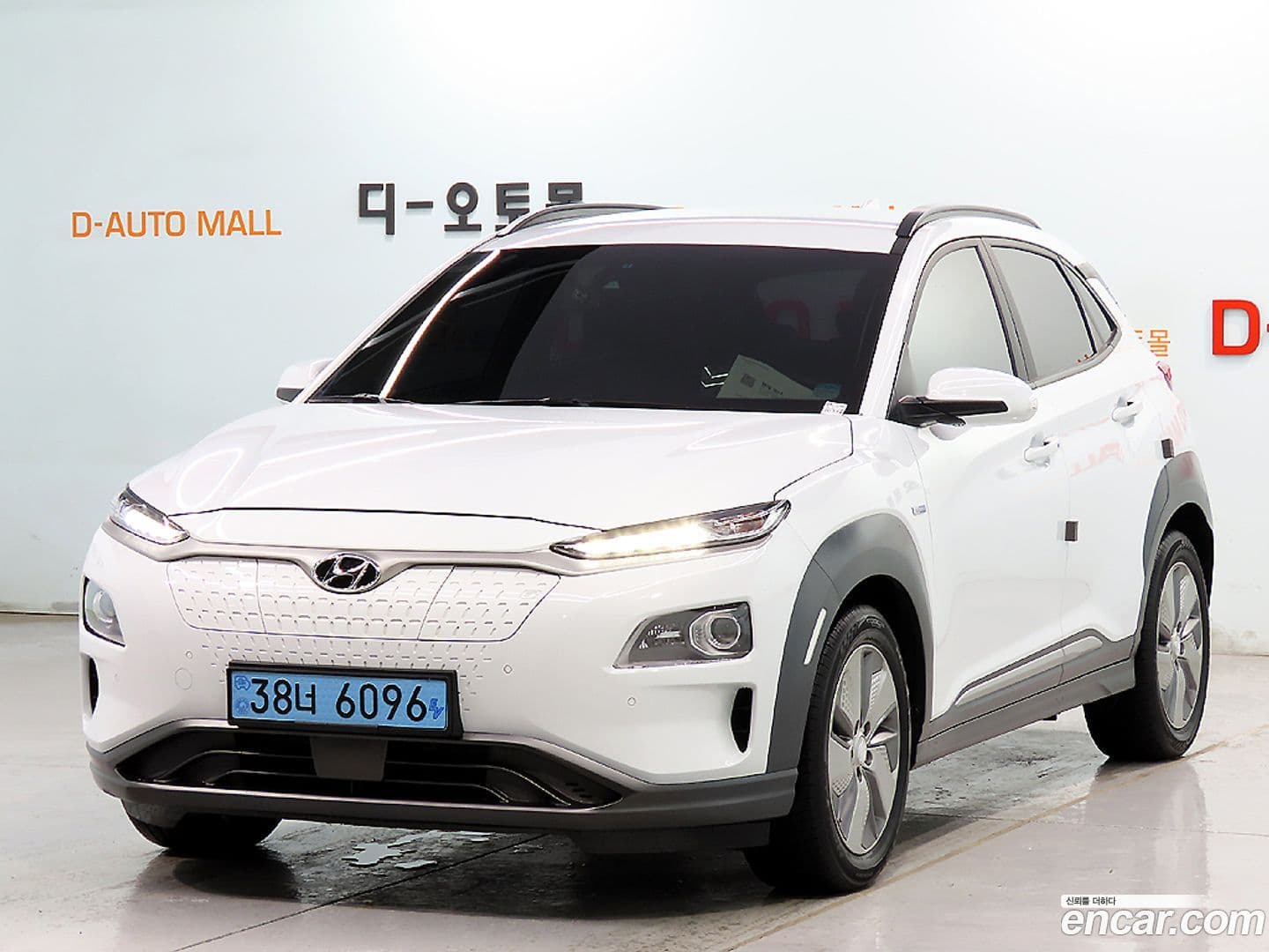 Main__Slider__Photo:Kona Hyundai 2020.3-0