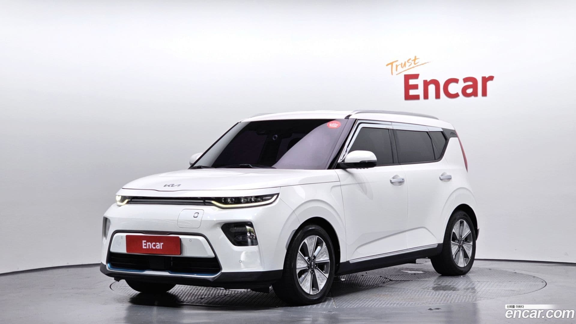 Main__Slider__Photo:Soul Kia 2019.4-0