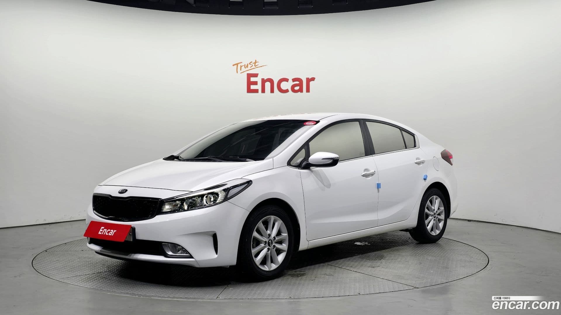 Main__Slider__Photo:K3 Kia 2017.4-0