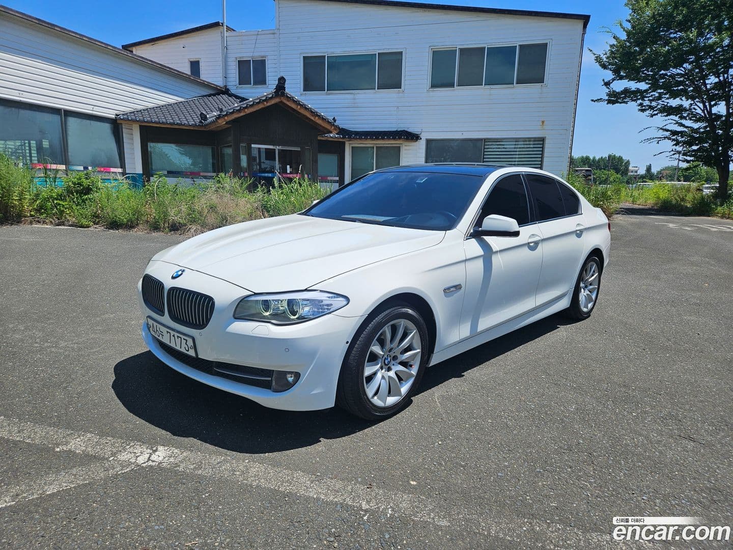 Main__Slider__Photo:5-Series BMW 2013.6-0