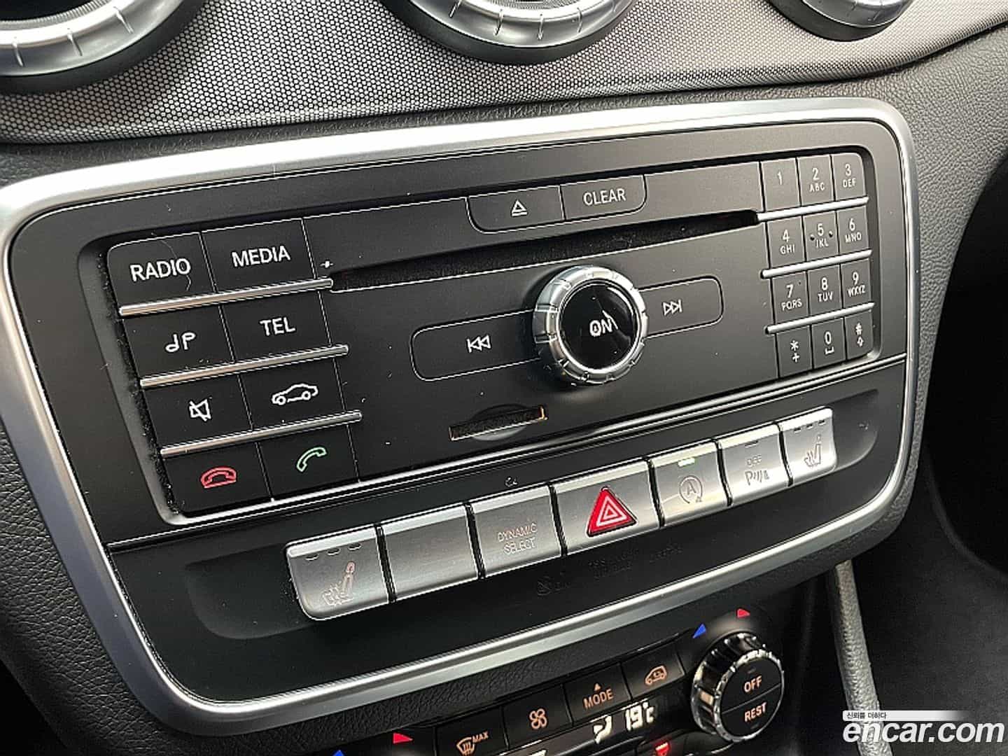 CLA-Class Mercedes-Benz 2018.7-OPTION-019