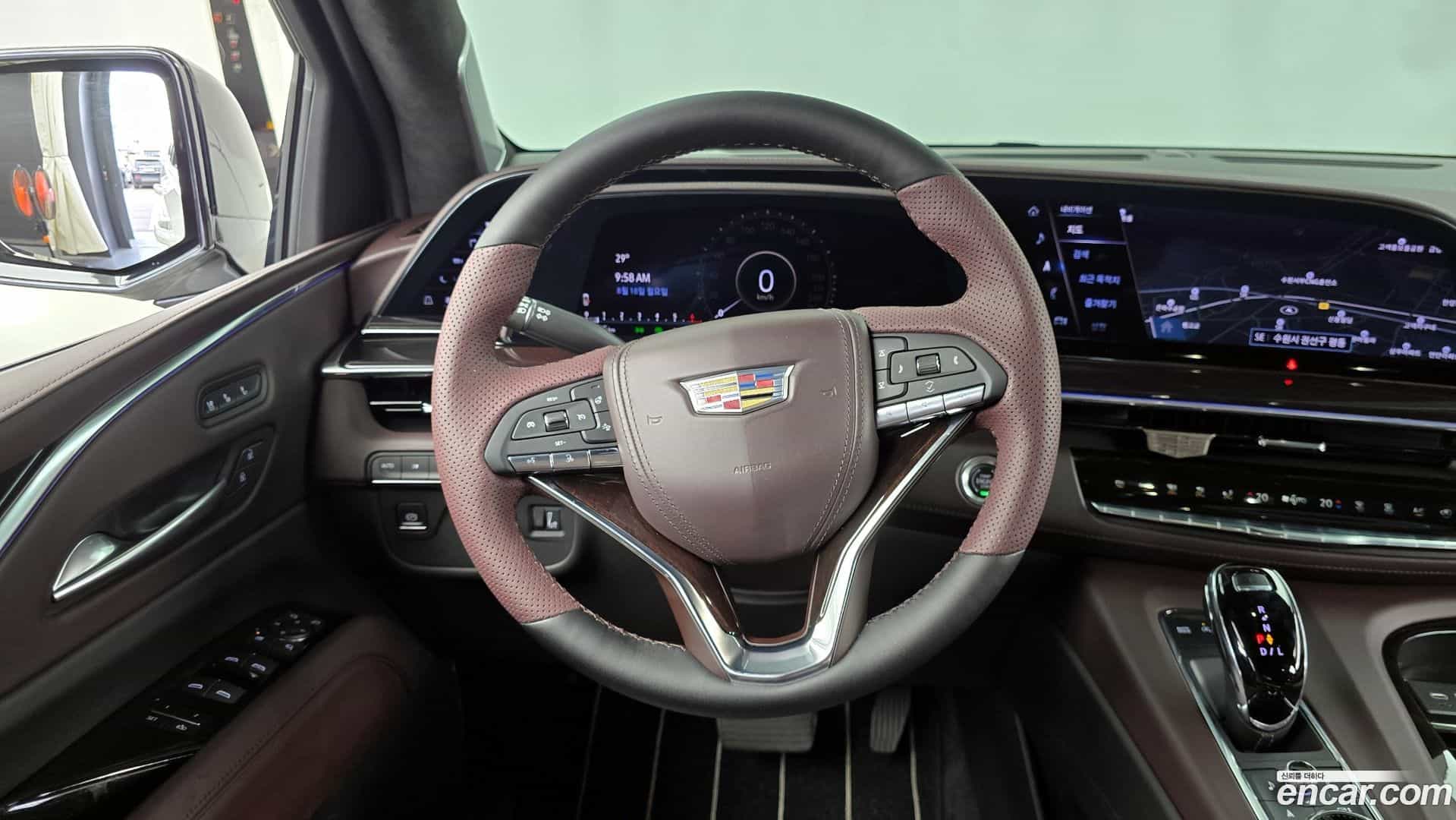 Escalade Cadillac 2023.2-OPTION-017