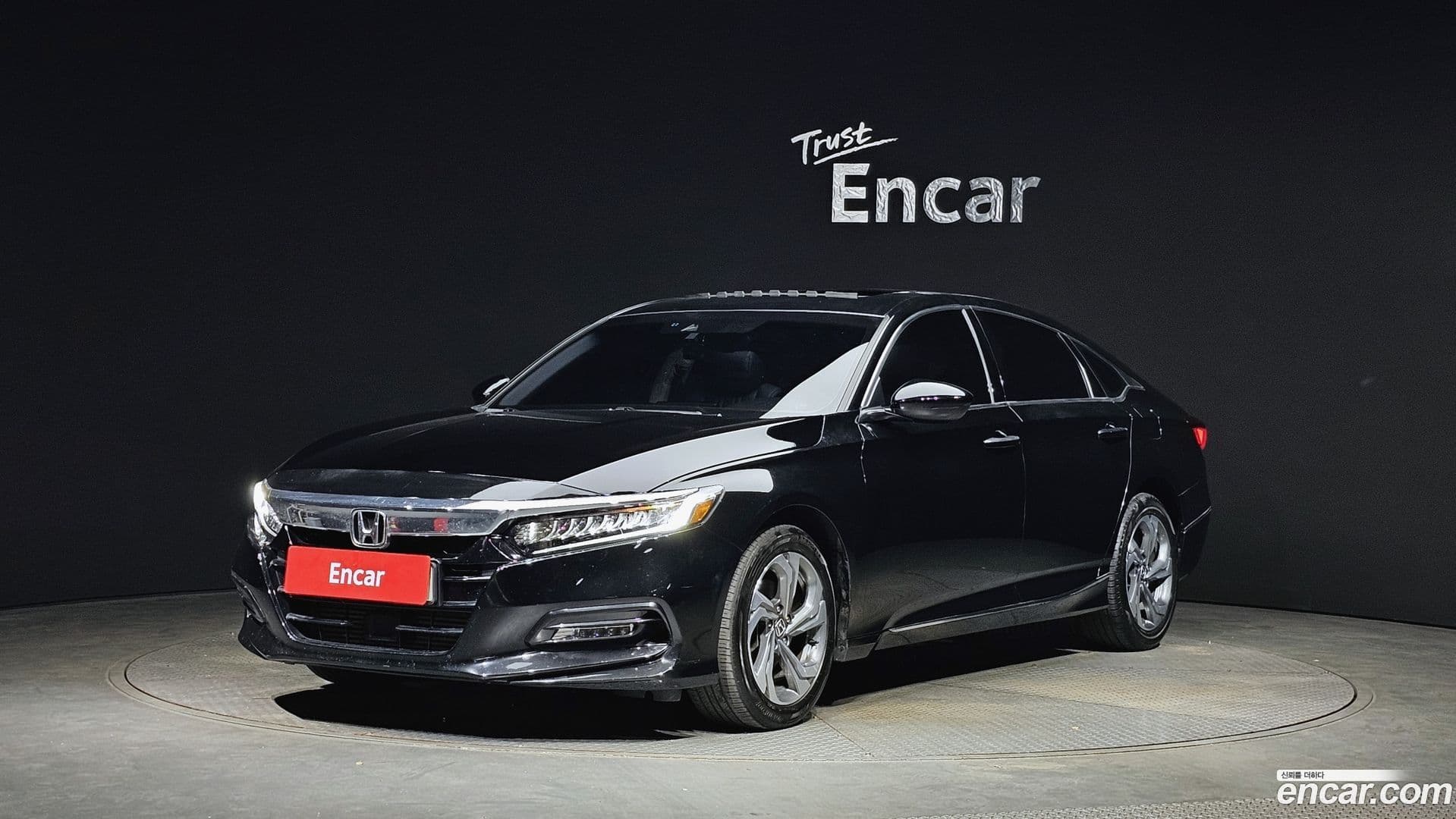 Main__Slider__Photo:Accord Honda 2019.1-0