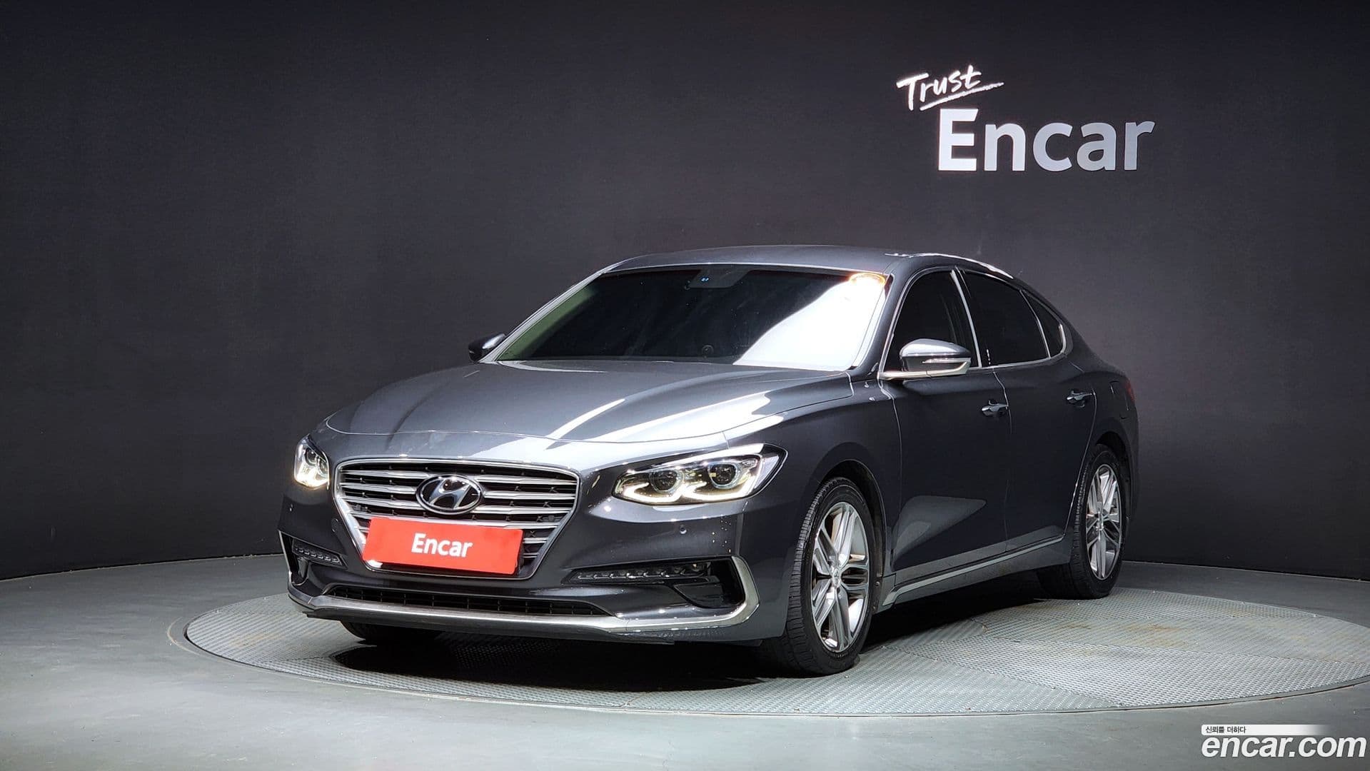 Main__Slider__Photo:Grandeur Hyundai 2017.7-0