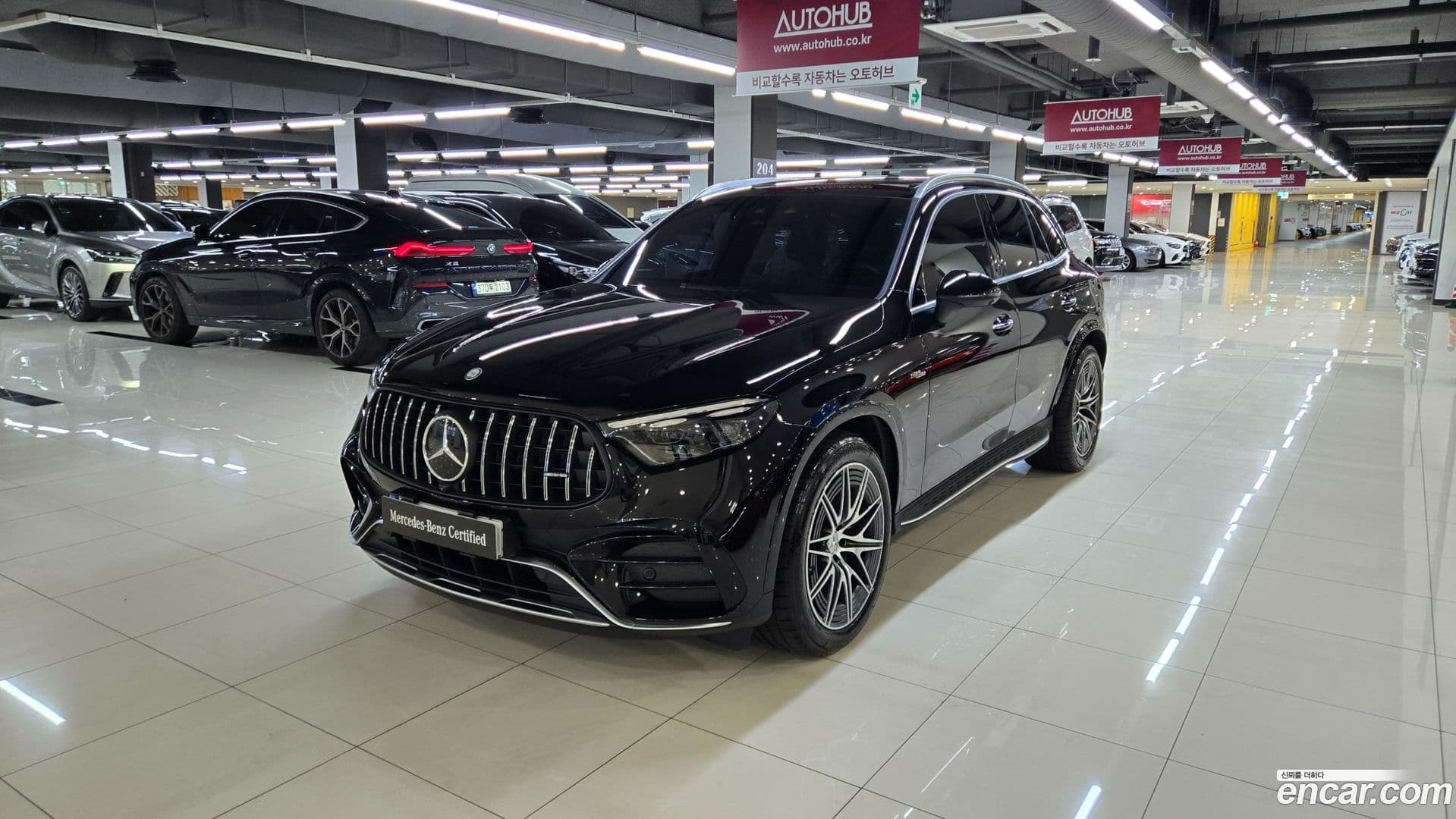 Main__Slider__Photo:GLC-Class Mercedes-Benz 2025.2-0