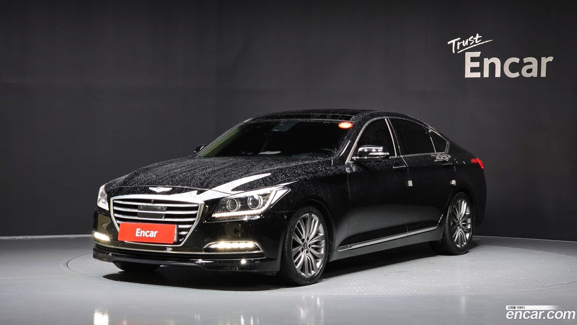 Main__Slider__Photo:Genesis Hyundai 2014.6-0