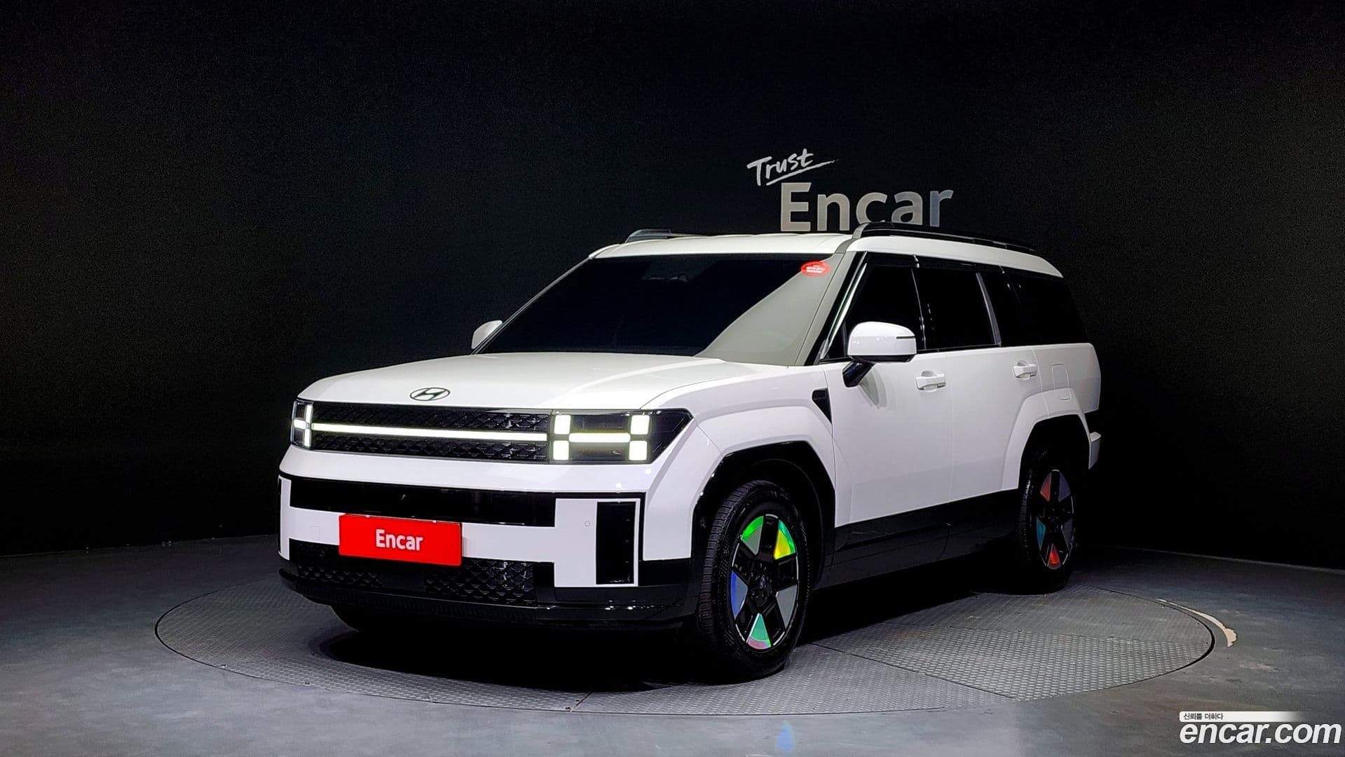 Main__Slider__Photo:Santafe Hyundai 2024.2-0