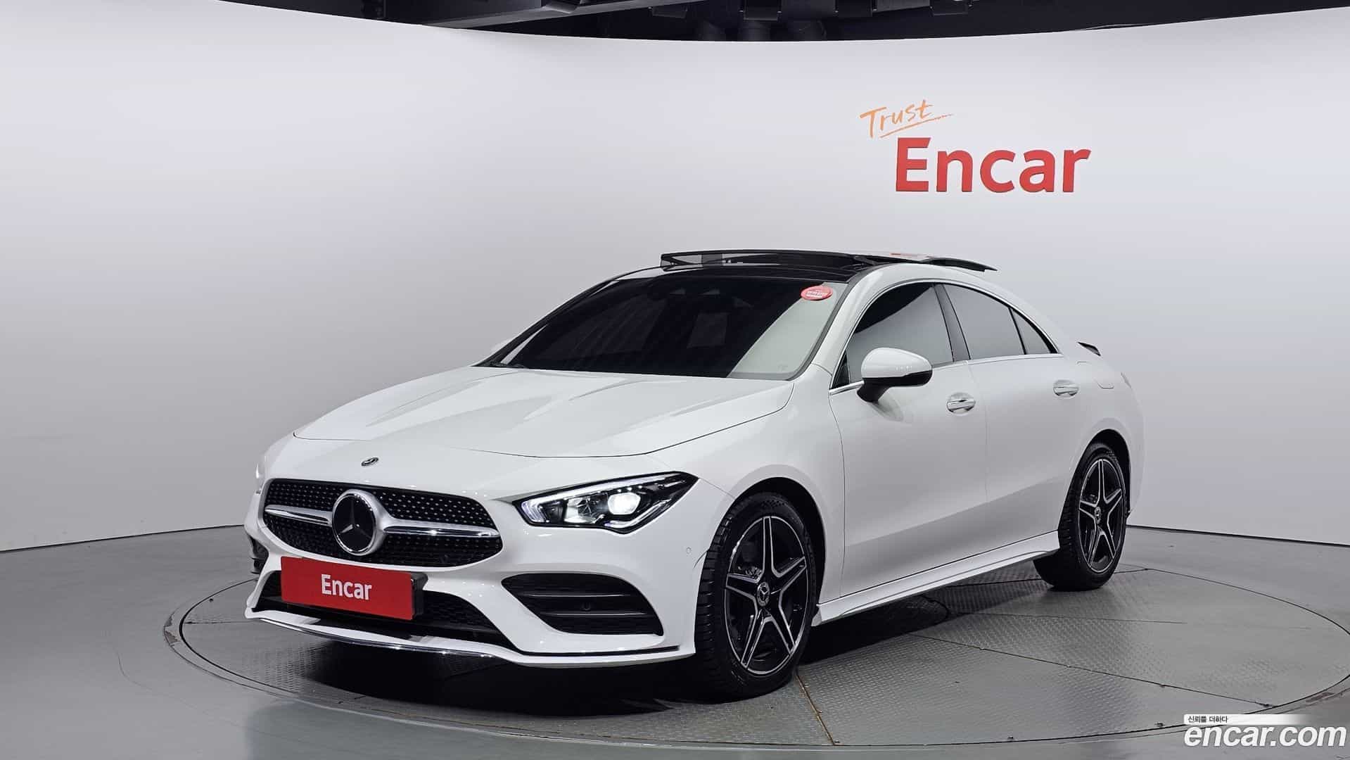 CLA-Class Mercedes-Benz 2022.8-OUTER-001