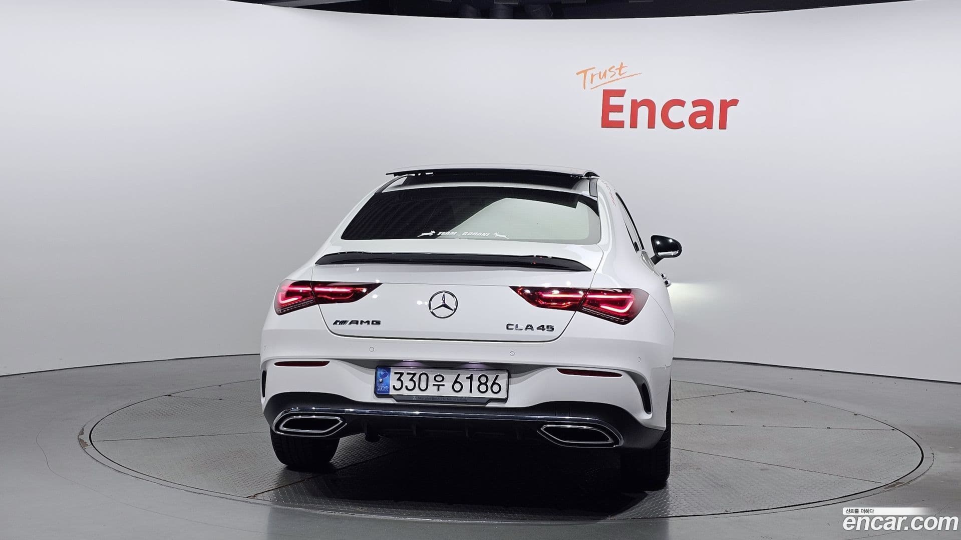 Main__Slider__Photo:CLA-Class Mercedes-Benz 2022.8-3